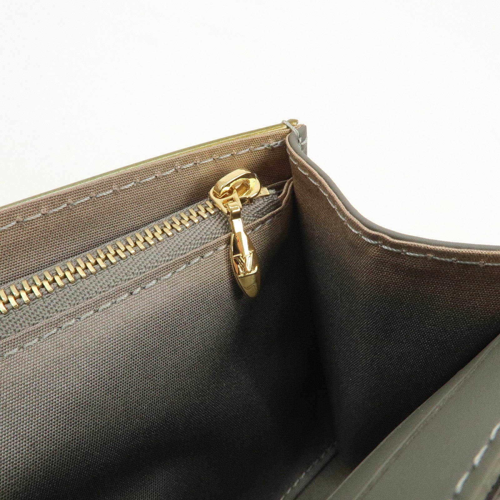 Louis Vuitton Monogram Vernis Sunset Bluebird Shoulder Bag Gris Art Deco M91625 Used