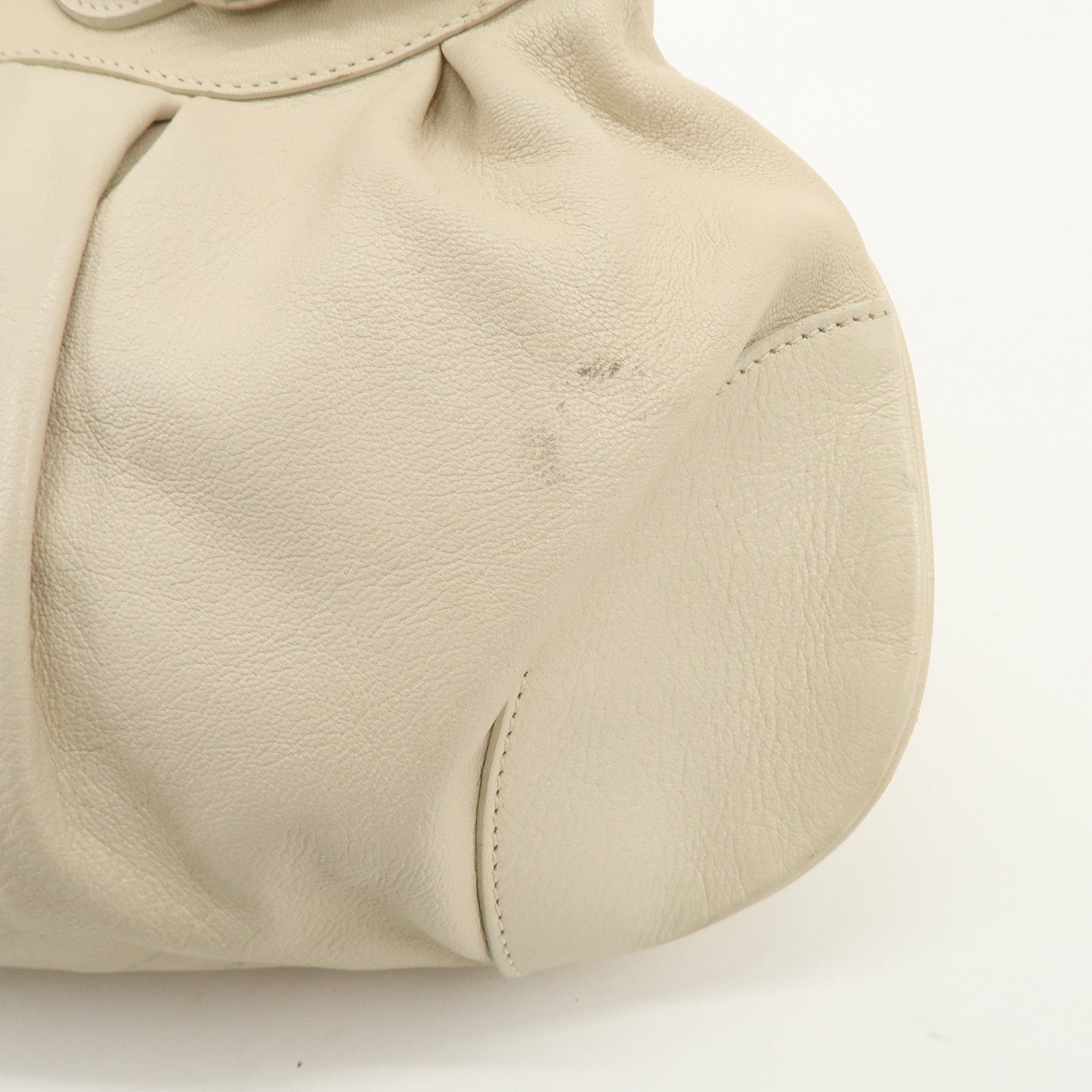 Ferragamo Gancini Leather Shoulder Bag Hand Bag Ivory Silver Hardware Used