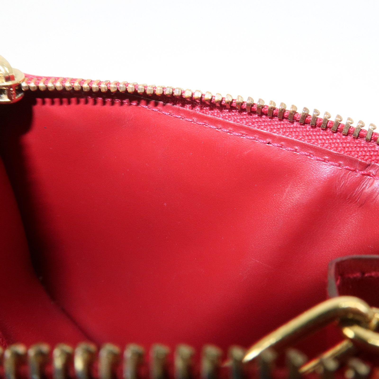 Louis Vuitton Monogram Vernis Pochette Cles NM Cerise M90214