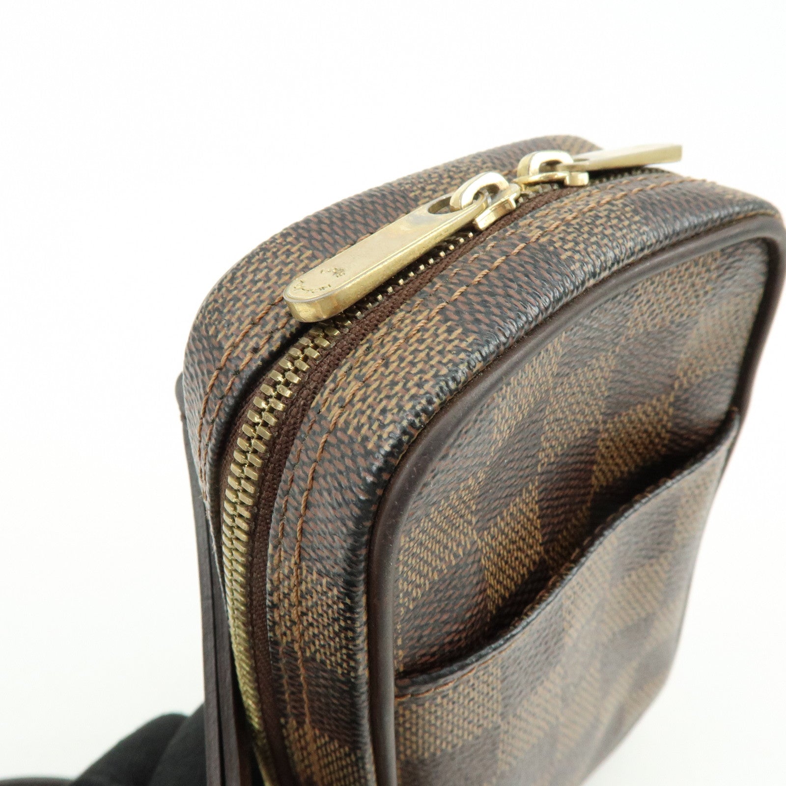 Louis Vuitton Damier Etui Okapi GM Style Damier Ebene N61737
