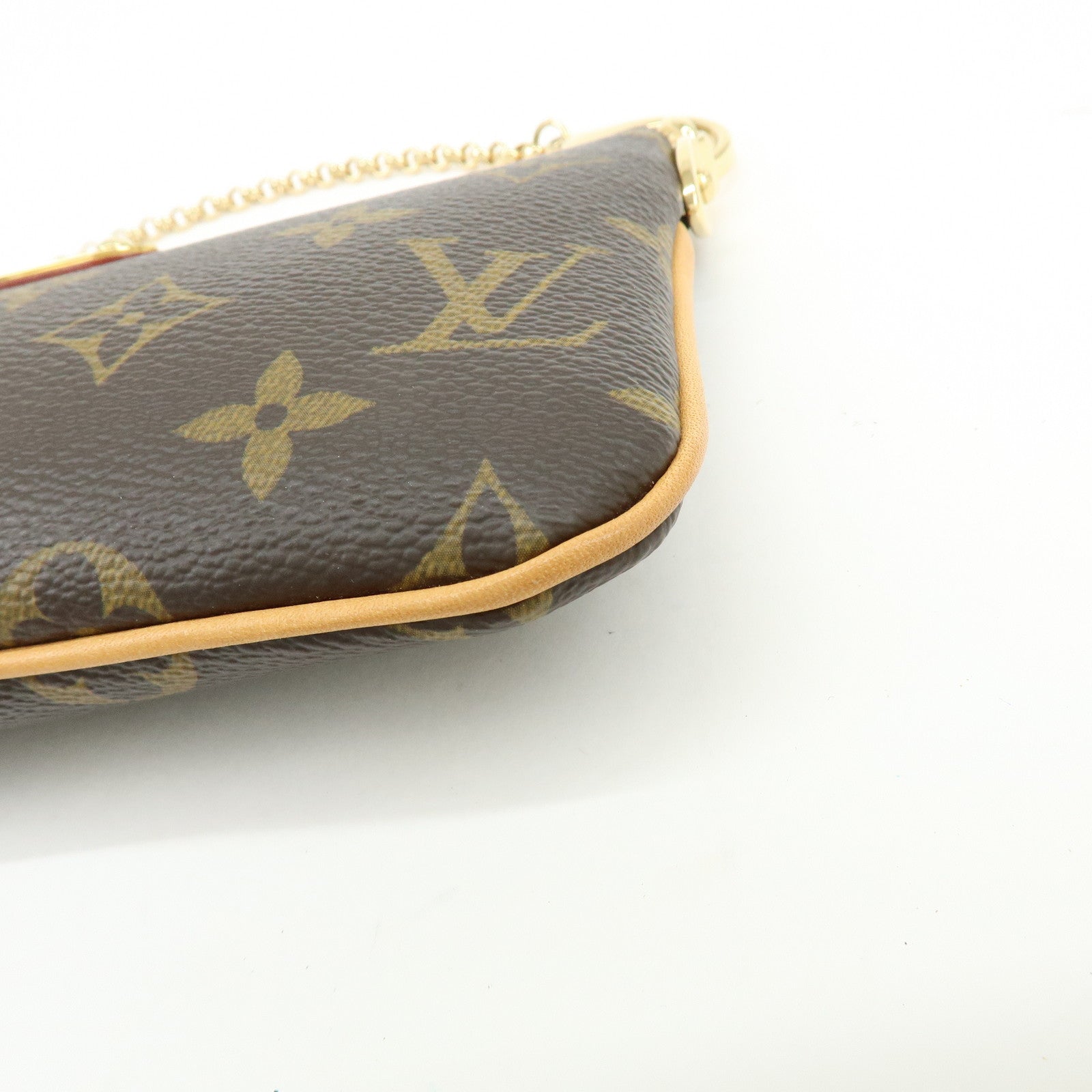 Louis Vuitton Monogram Pochette Milla MM Chain Hand Bag M60094
