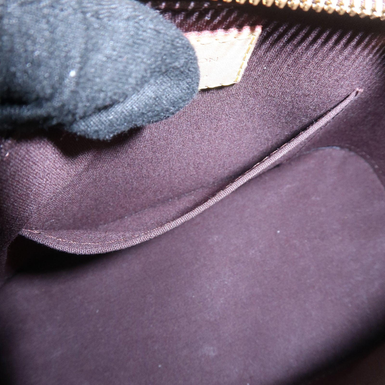Louis Vuitton Monogram Vernis Alma BB 2Way Bag Amarante M91678