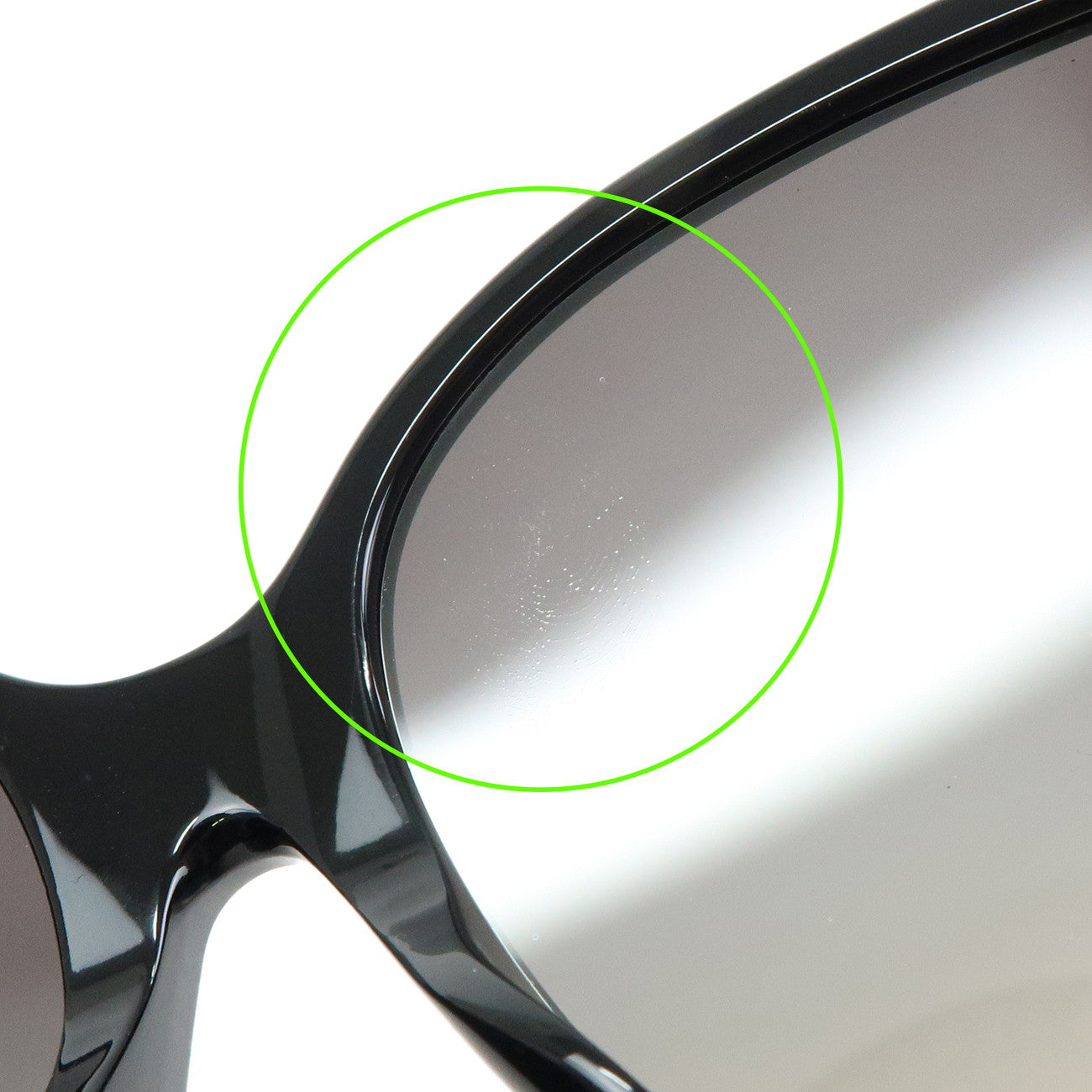 Louis Vuitton Monogram Plastic LV First Round Sunglasses Z1710E