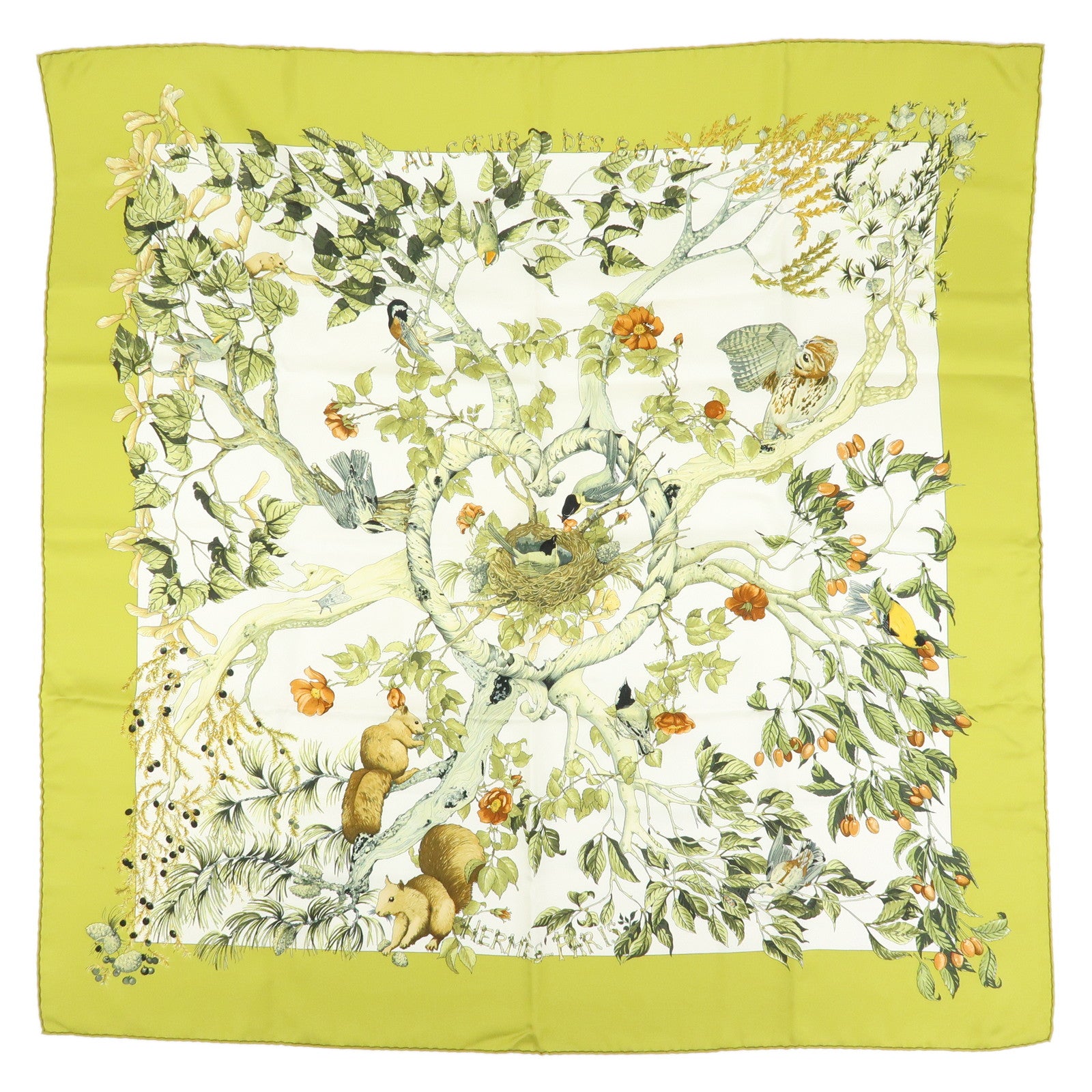 HERMES Carre 90 Silk 100% Scarf AU COEUR DESBOIS Light Green