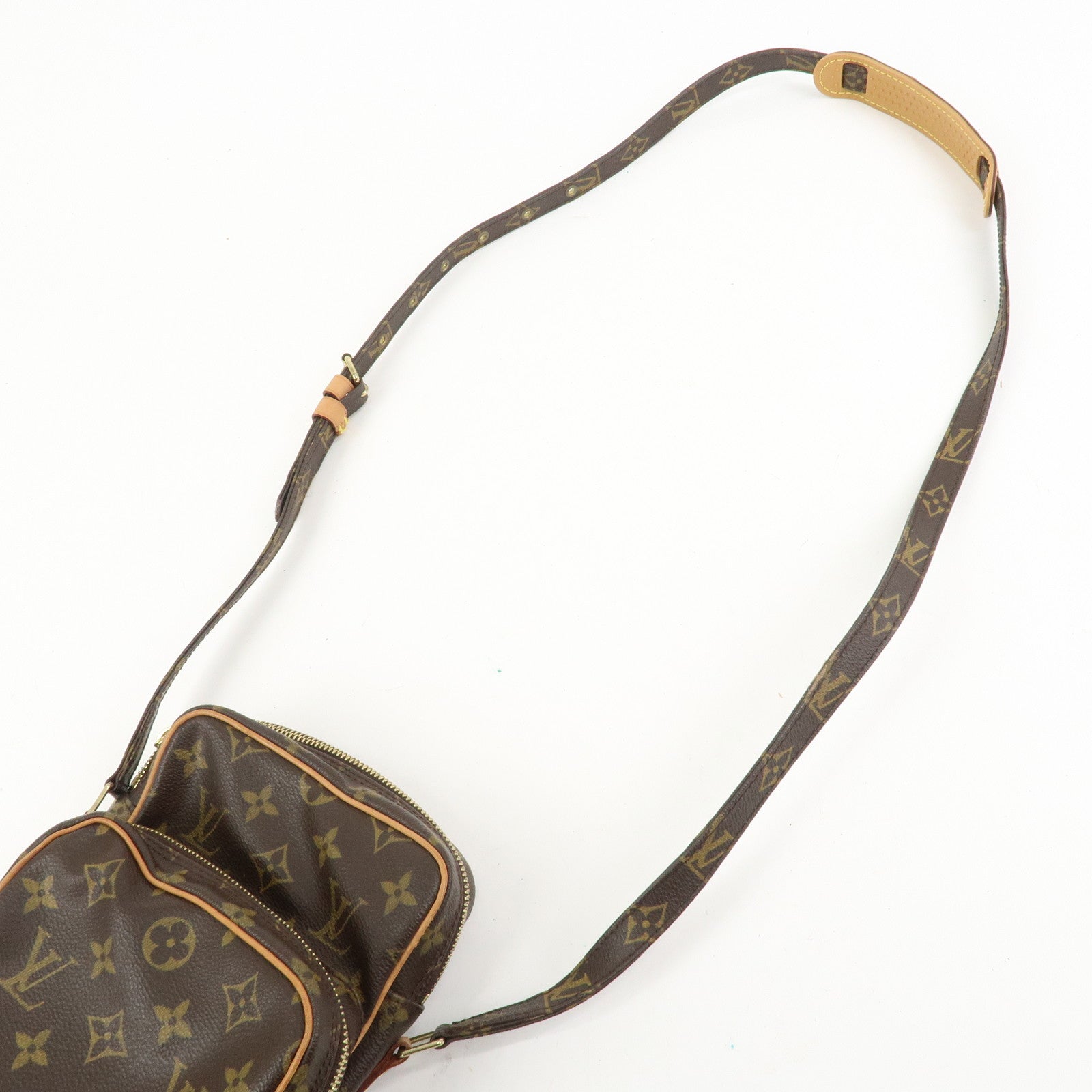 Louis Vuitton Monogram Amazone Shoulder Bag Crossbody Bag M45236