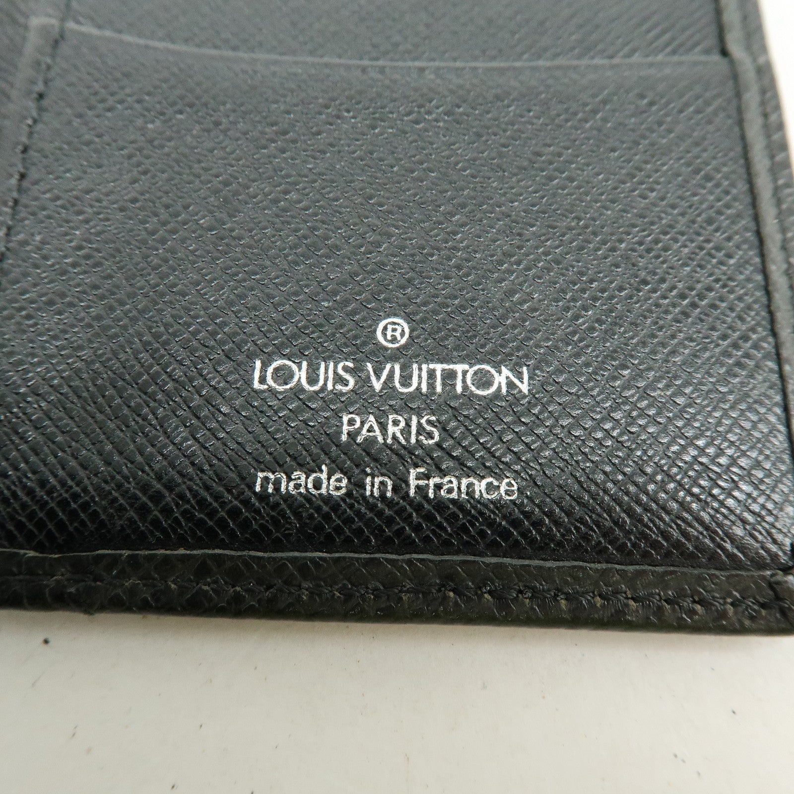 Louis Vuitton Taiga Leather Organizer de Poche Card Case M30512
