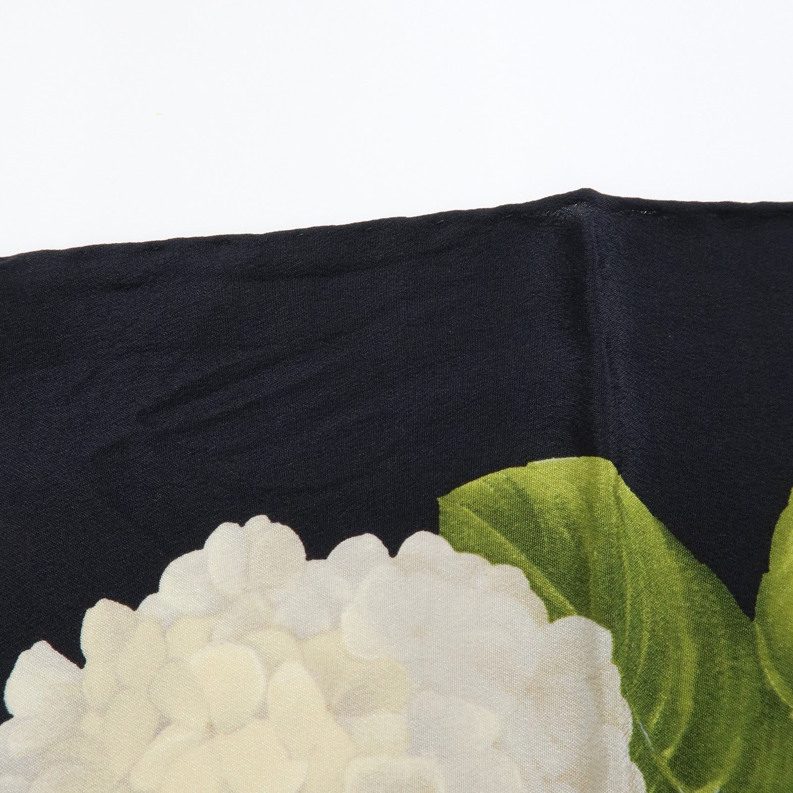 CHANEL Silk 100% Vintage Scarf Flower Print Black White