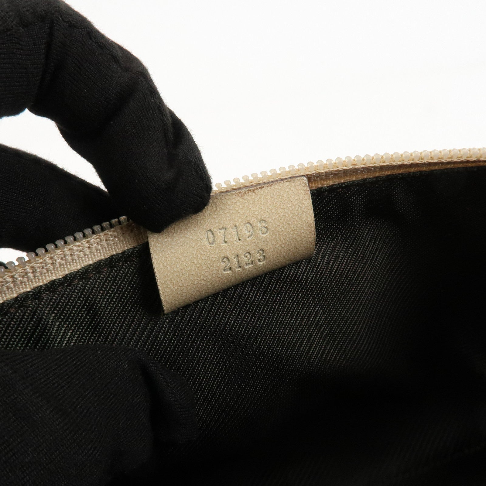 GUCCI Boat Bag GG Canvas Leather Hand Bag Pouch Beige Brown 07198