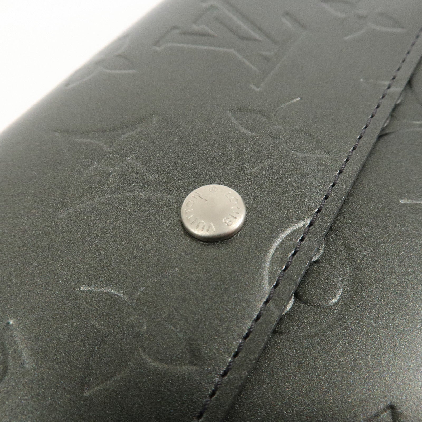 Louis Vuitton Monogram Matte Porto Tresor International M65102