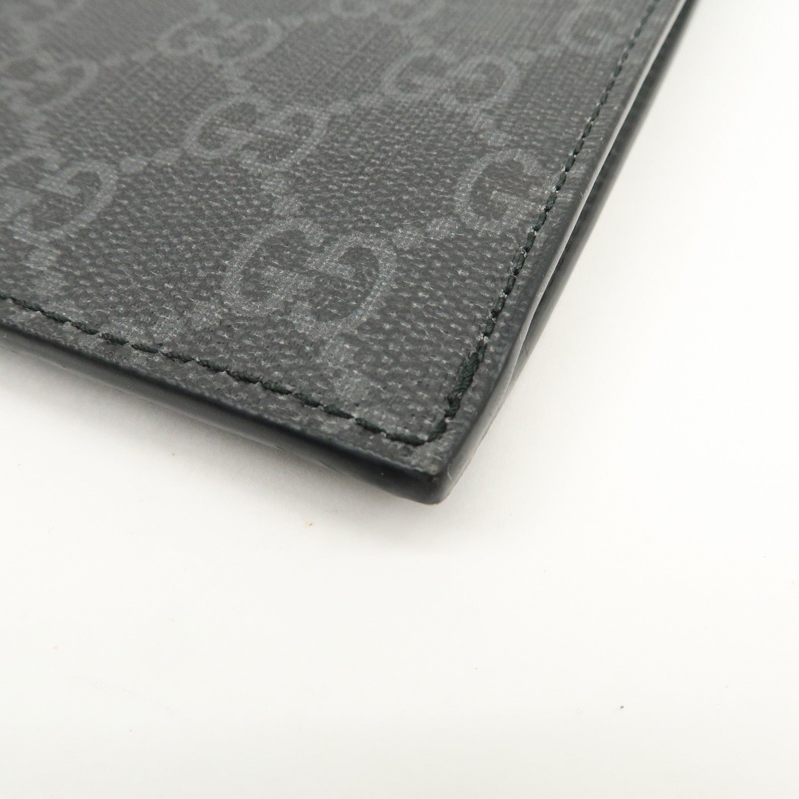 GUCCI Leather GG Supreme King Snake Clutch Bag Black Gray 473904 Used