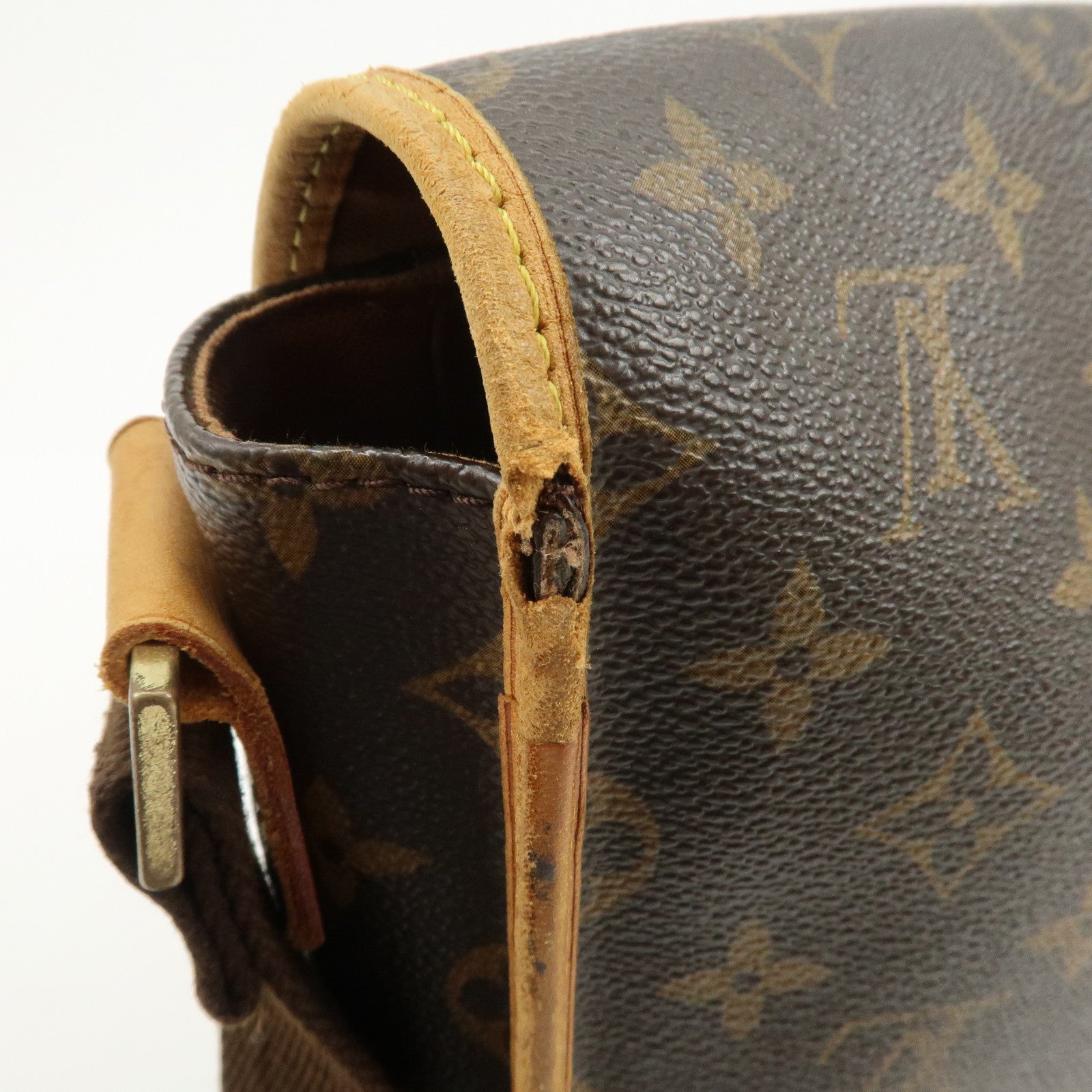 Louis Vuitton Monogram Messenger Bosphore PM Shoulder Bag M40106