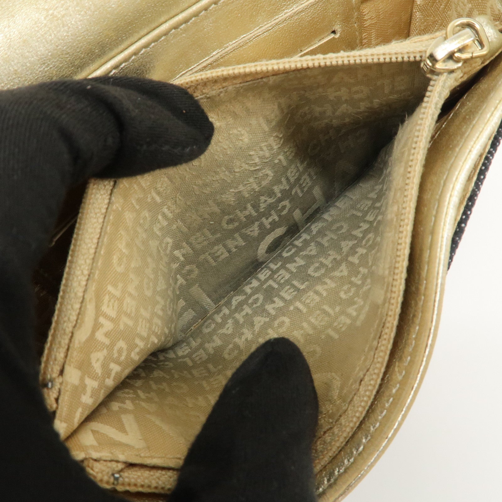 CHANEL COCO Mark Denim Bi-fold Compact Wallet Blue A31991