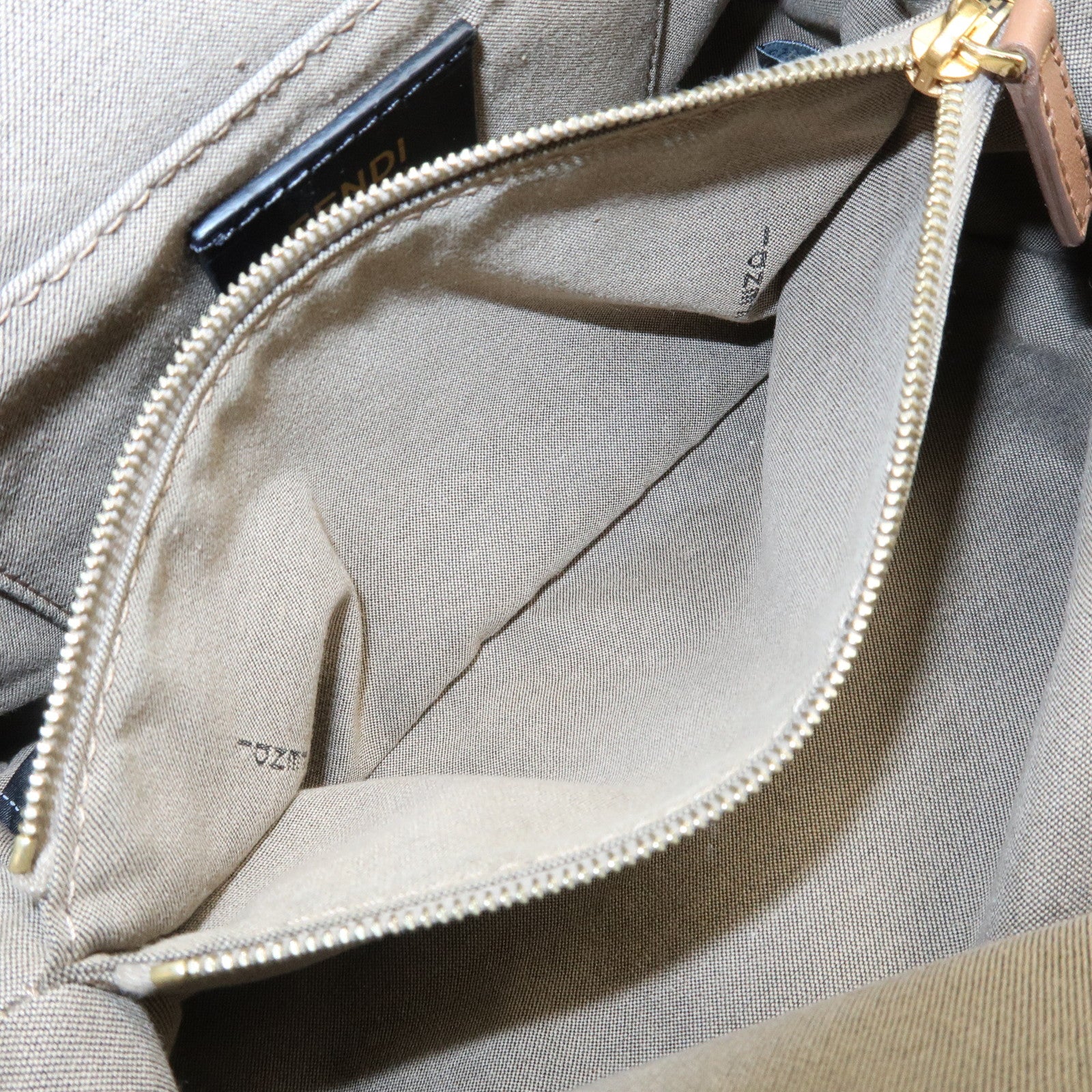 FENDI Chameleon Canvas Patent Leather 2Way Hand Bag Beige 8BL117