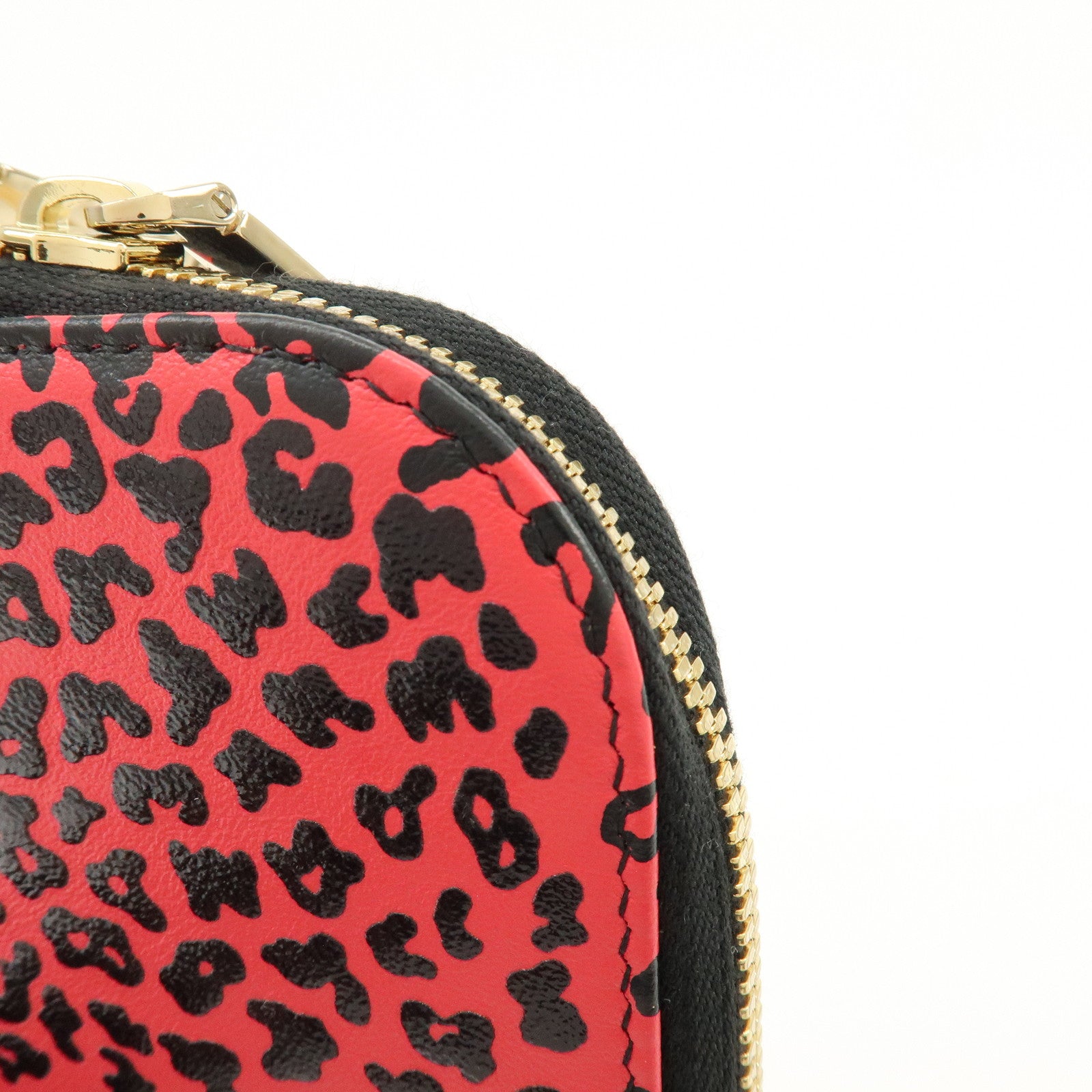 Christian Dior Lady Dior Call’in Dior Leather Phone Holder Pink