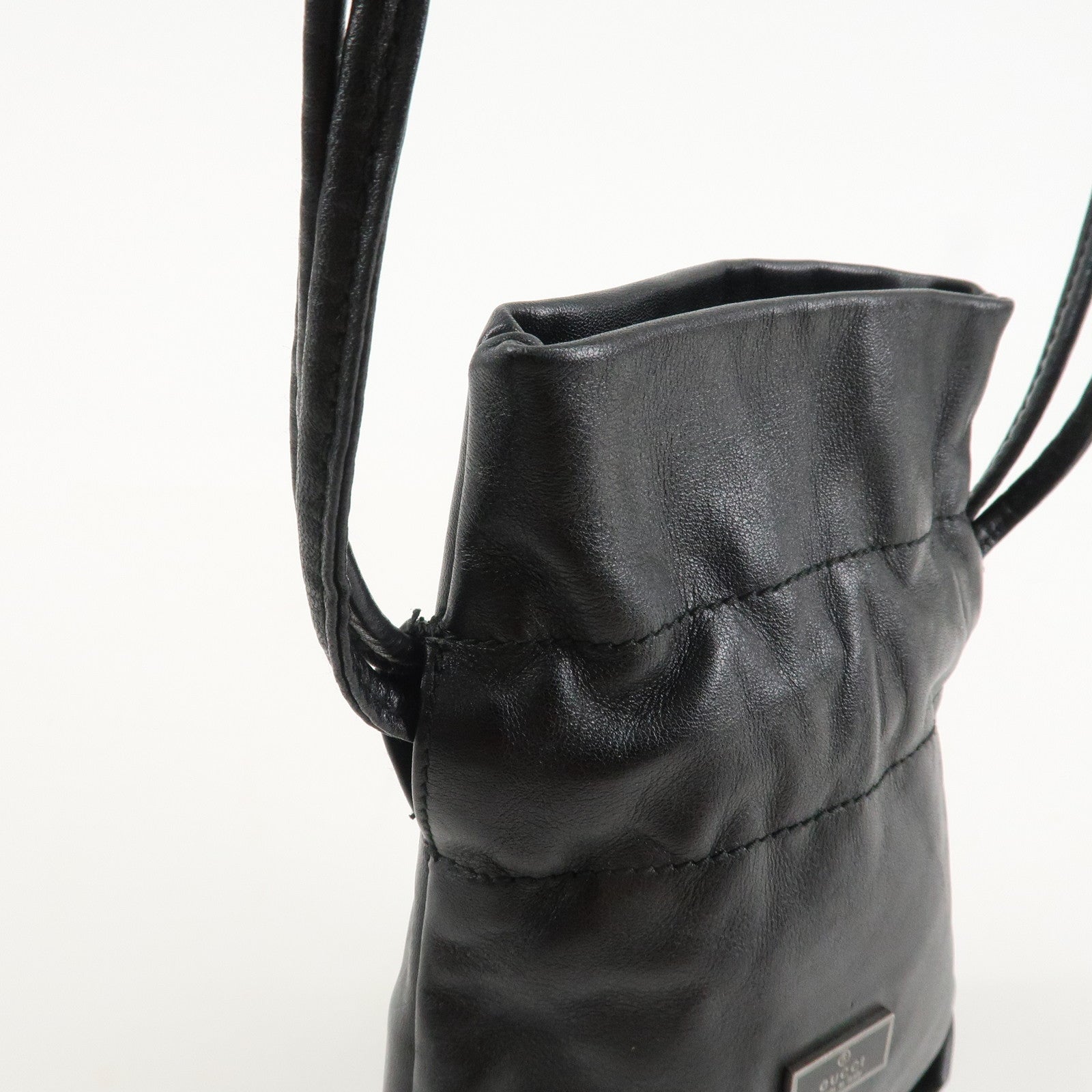 GUCCI Leather Shoulder Bag Black Silver Hardware 200110 Used