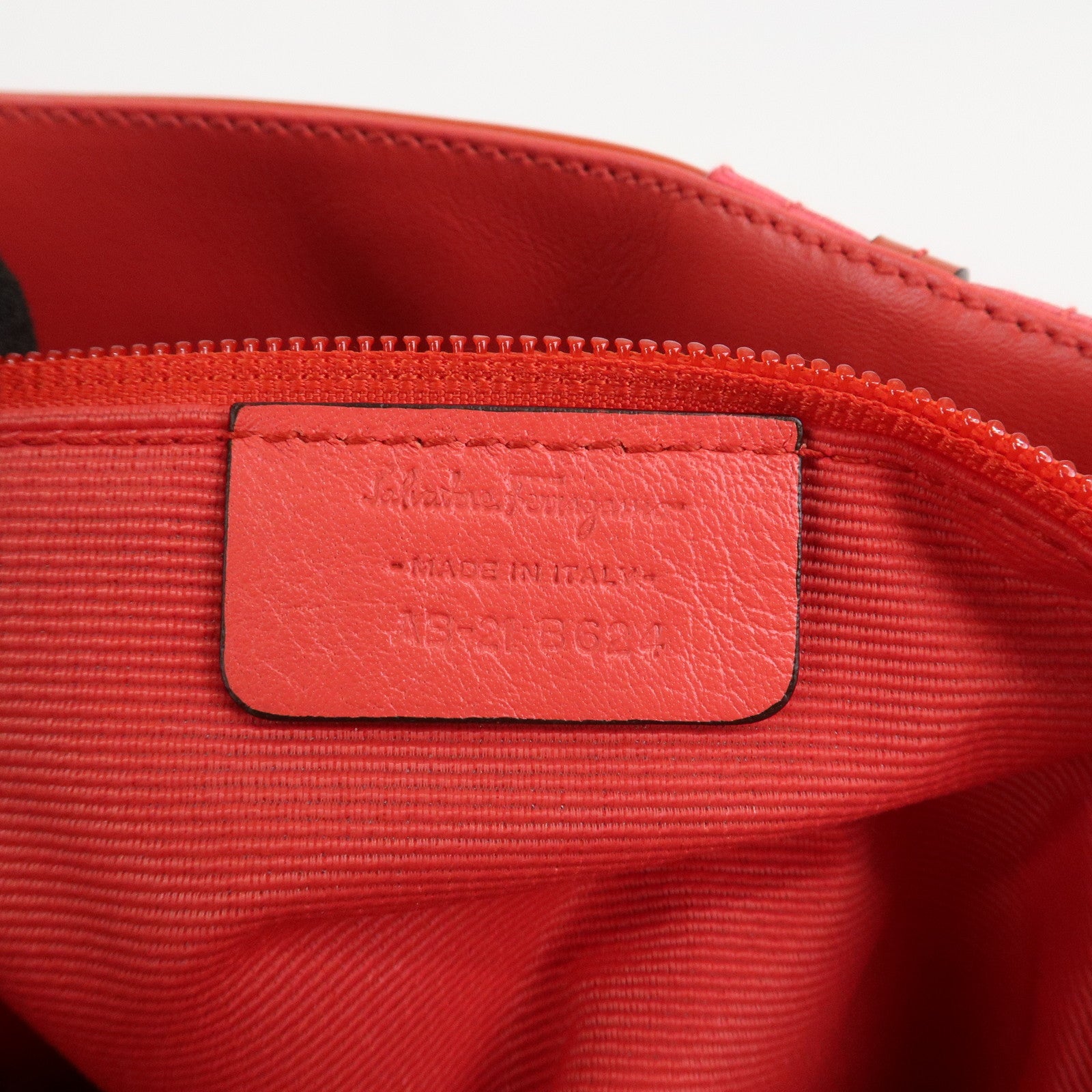 Ferragamo Vara Patent Leather Shoulder Bag Orange