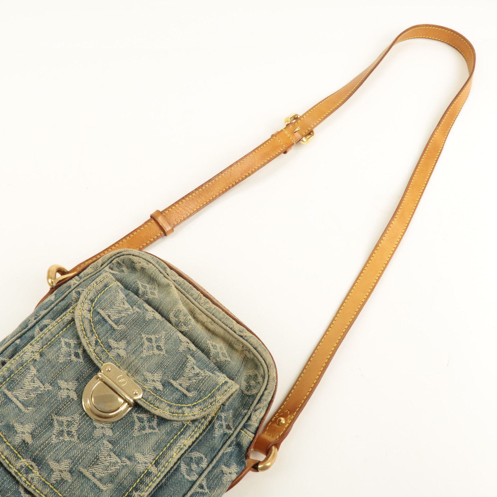 Louis Vuitton Monogram Denim Camera Bag Shoulder Bag Blue M95348