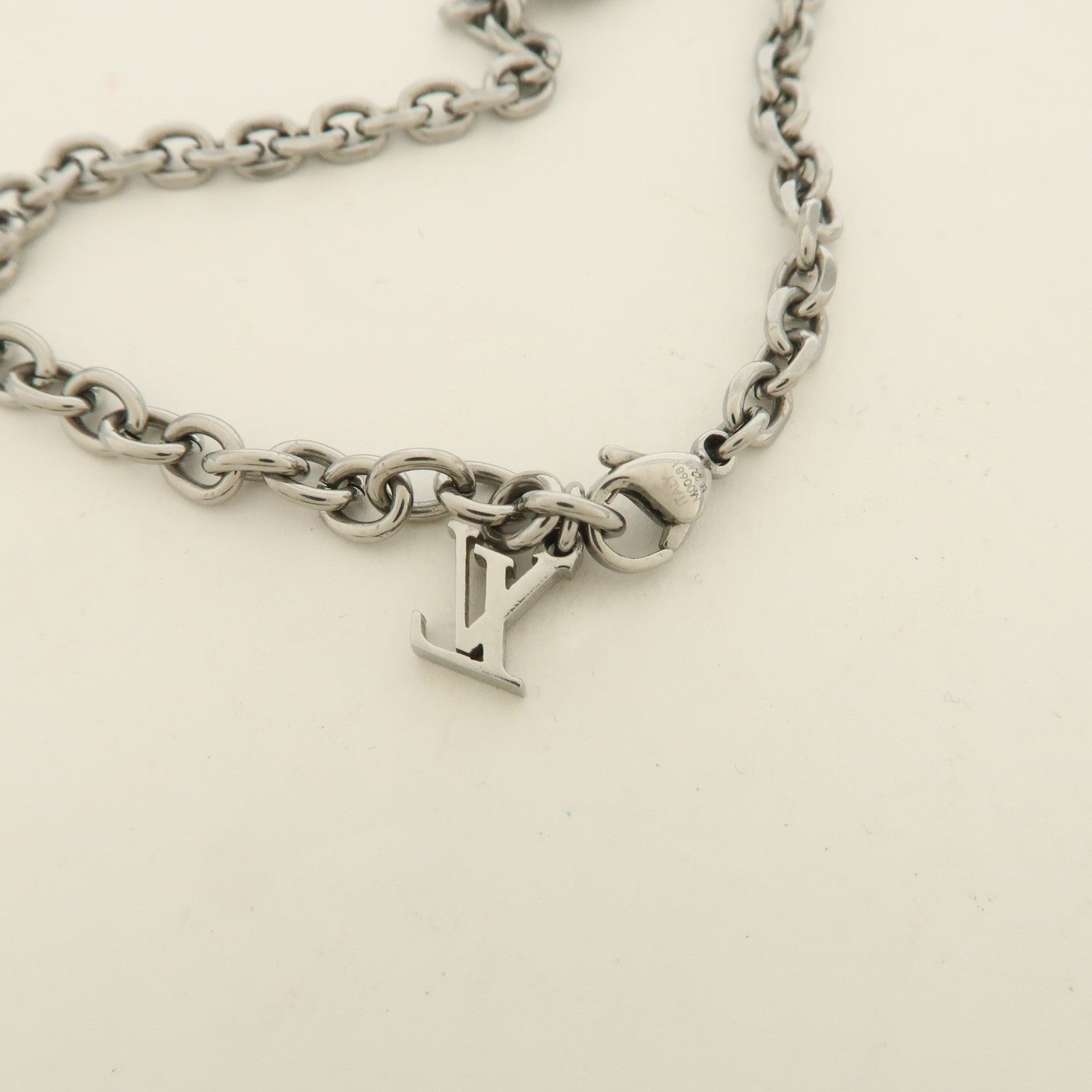 Louis Vuitton Monogram Metal Bracelet Bold Silver M00681