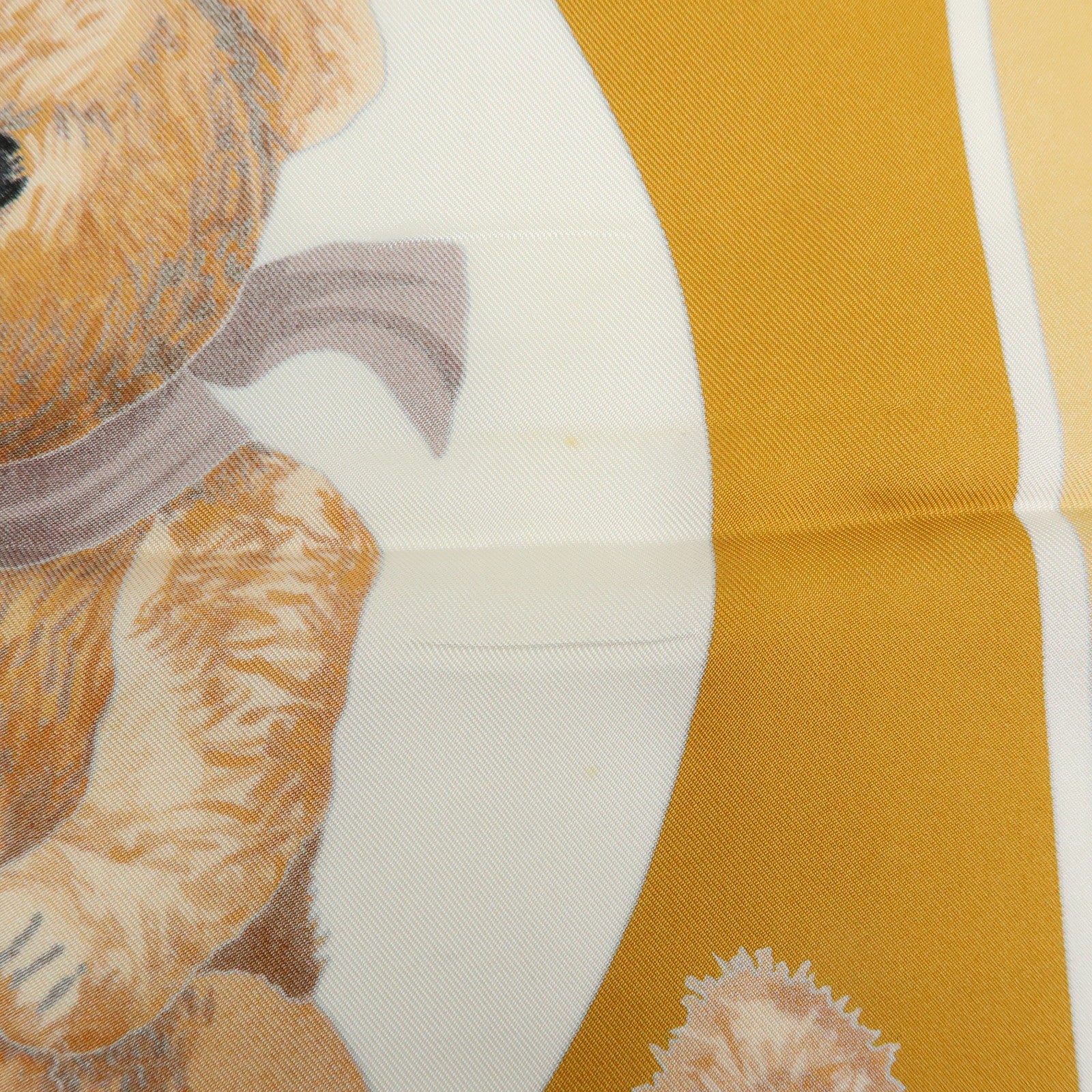 HERMES Carre 90 Silk 100% Scarf Confidents des Coeurs Brown