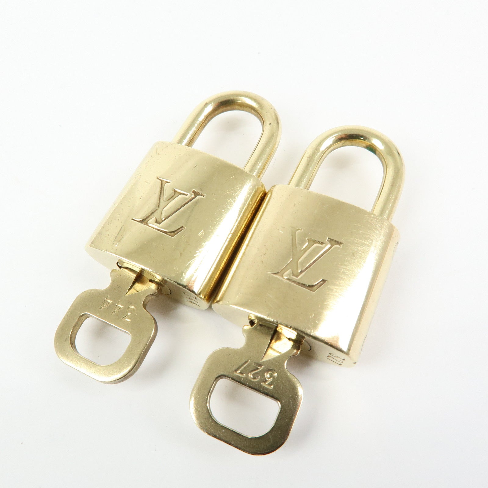 Louis Vuitton Set of 10 Lock & Key Cadena Key Lock Used