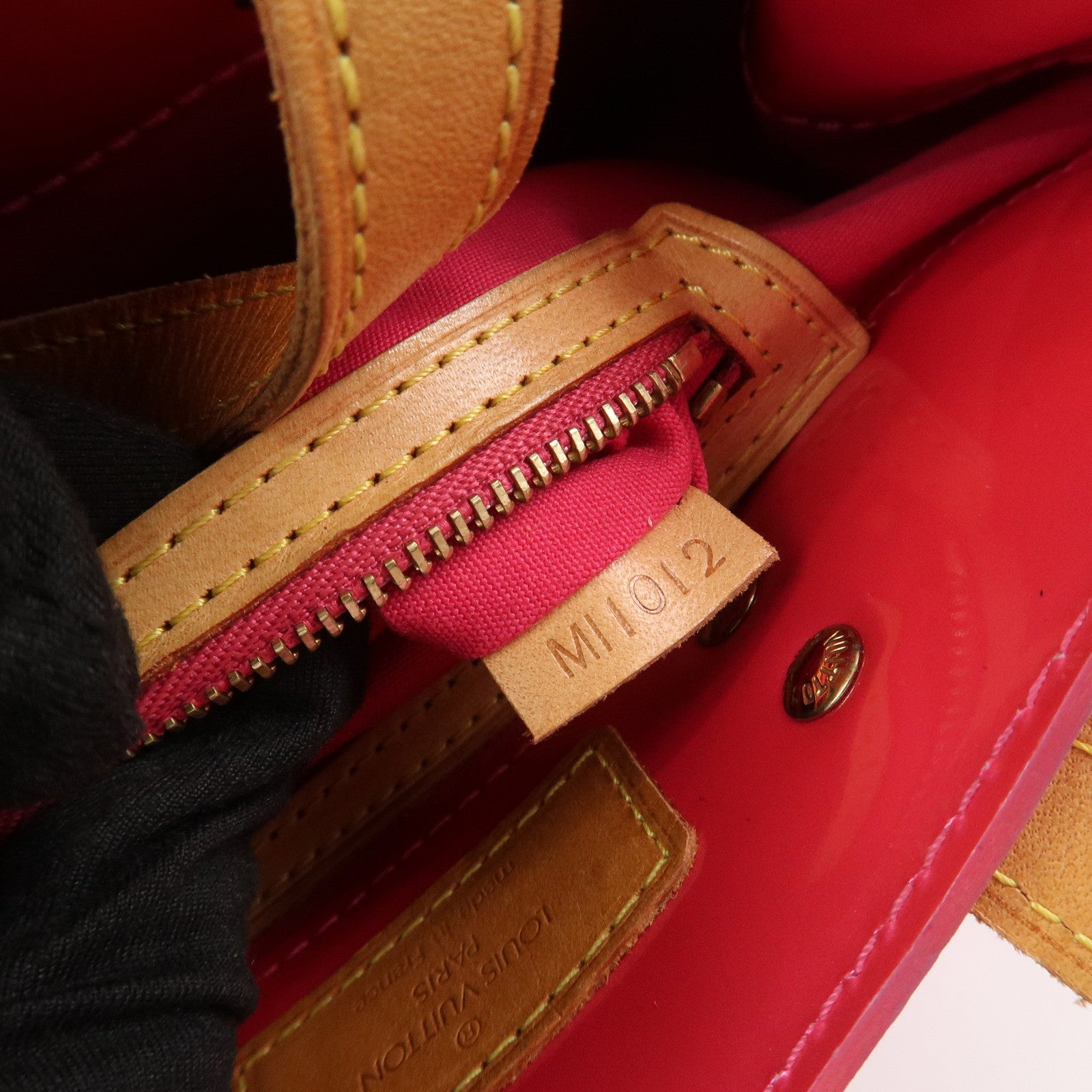 Louis Vuitton Monogram Vernis Lead PM Hand Bag Fuchsia Pink M91221