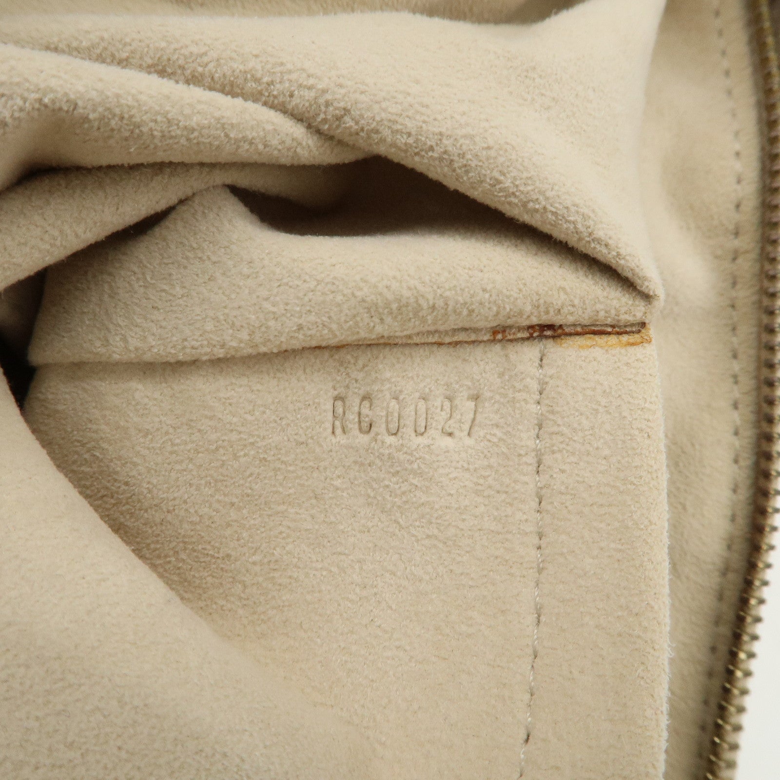 Louis Vuitton Leather Monogram O Lamp Nimbs GM Shoulder Bag M95423 Used