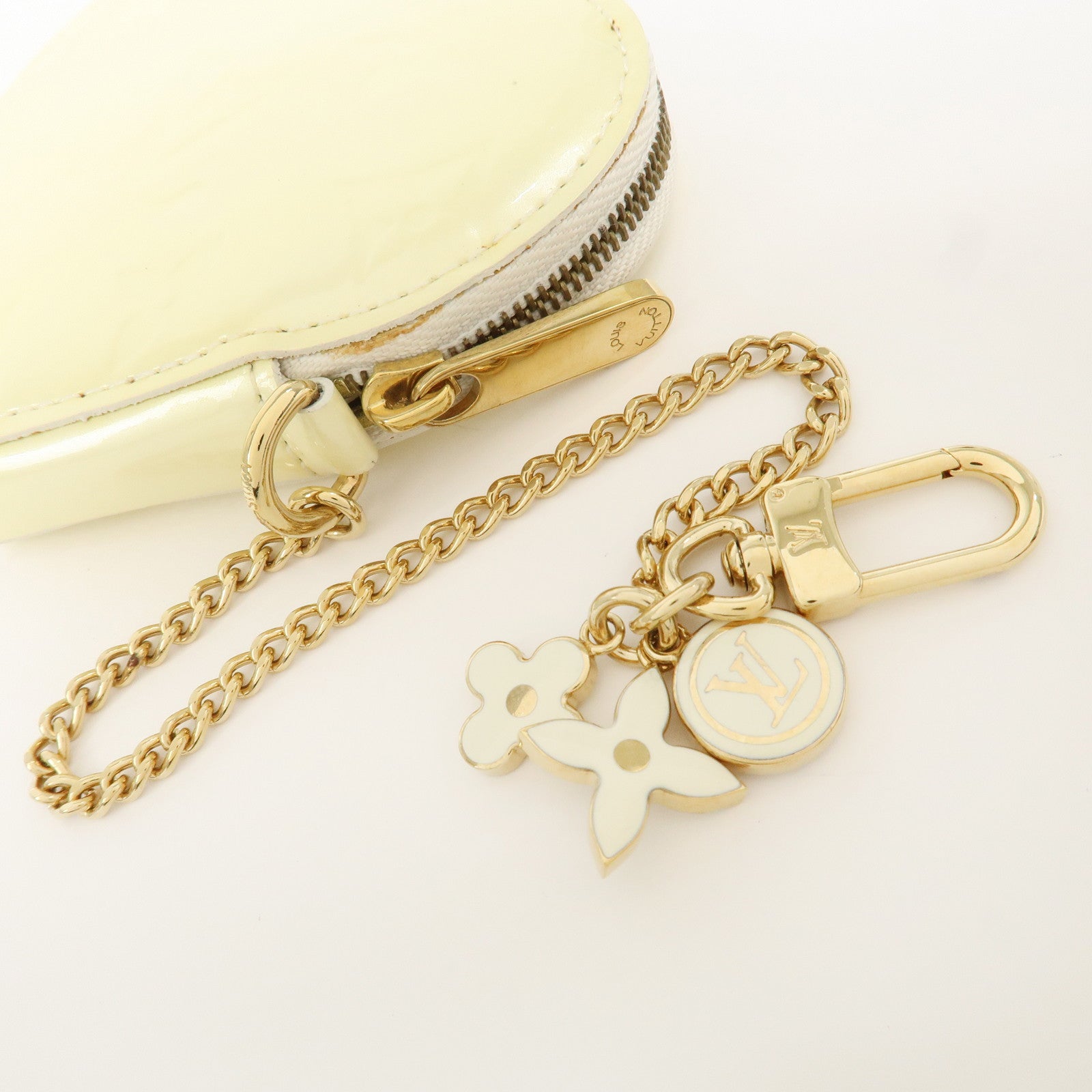 Louis Vuitton Monogram Vernis Porte Monnaie Couer Perle M91918