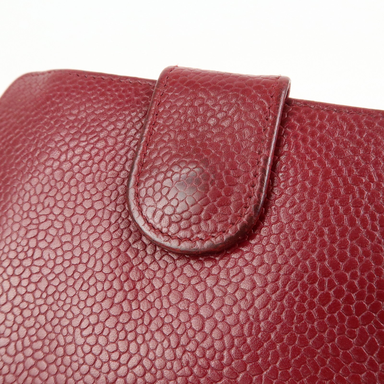 CHANEL COCO Mark Caviarskin Bi-fold Compact Wallet Bordeaux A13496