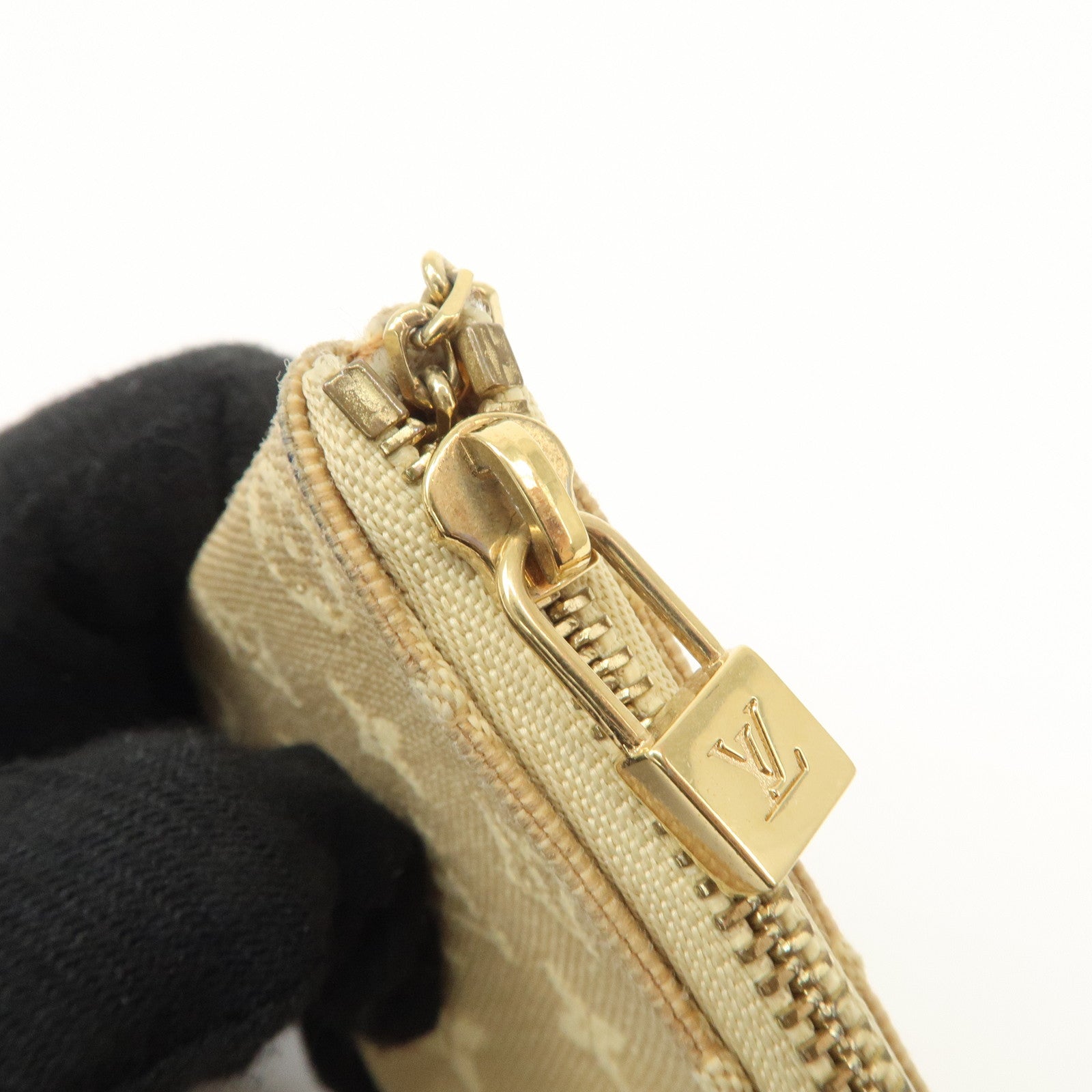 Louis Vuitton Monogram Mini Lin Pochette Cles Coin Case Beige M92438 Used