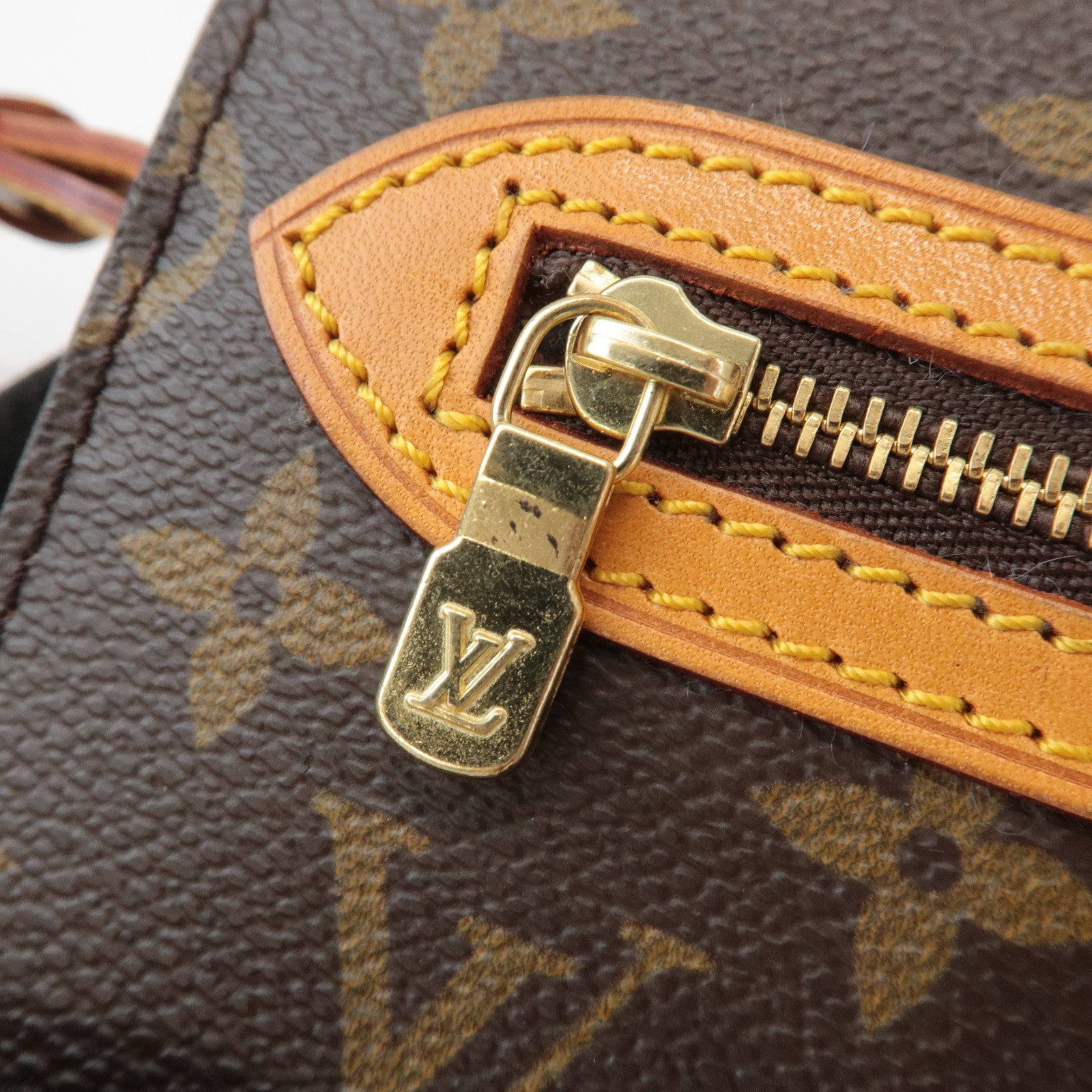 Louis Vuitton Monogram Canvas Saint Germain 24 Shoulder Bag M51210