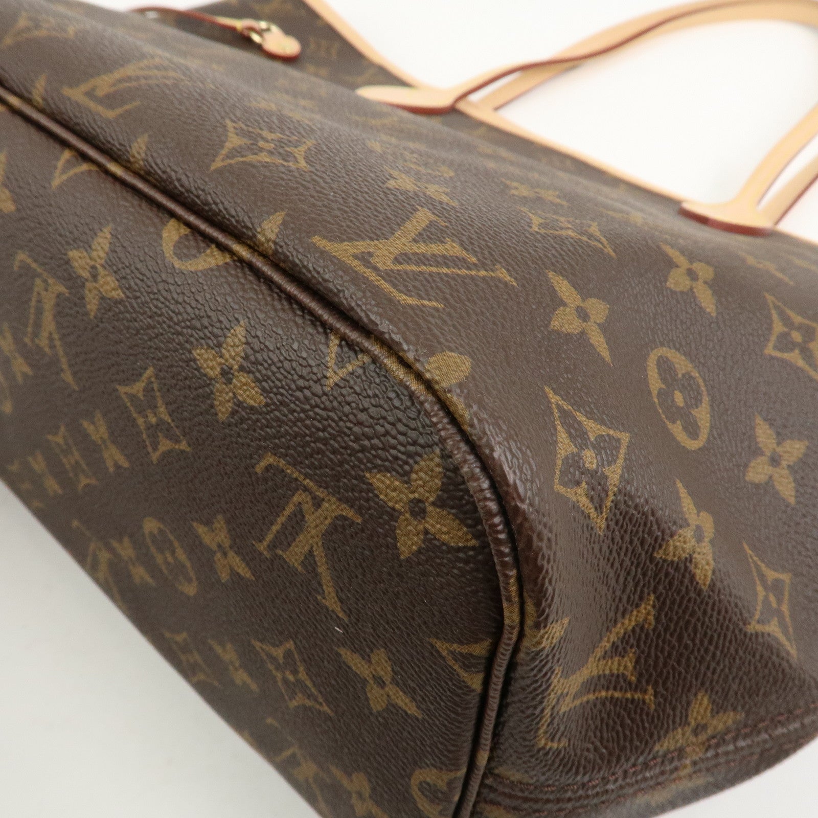 Louis Vuitton Monogram Neverfull MM Tote Bag Brown M40996