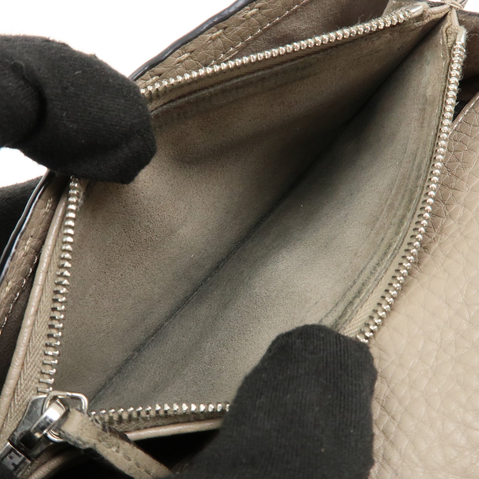 FENDI Seleria Leather Peekaboo Long Wallet Beige 8M0308