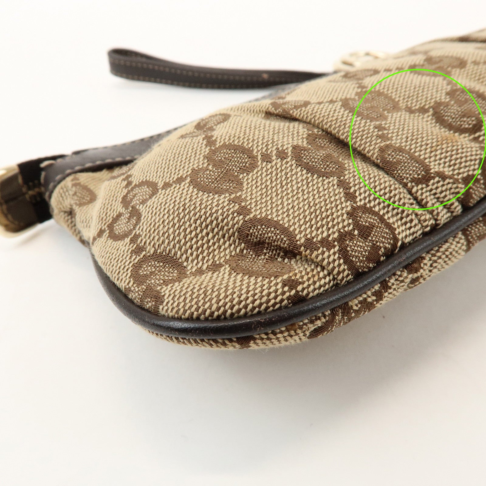 GUCCI Interlocking G GG Canvas Leather Pouch Wristlet Bag 212203