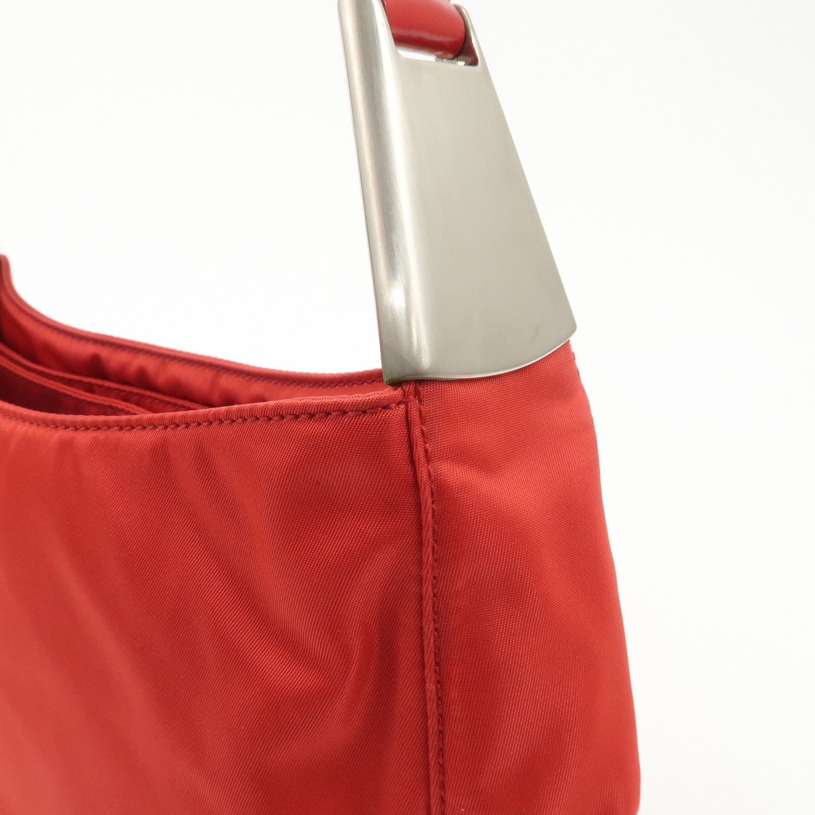 PRADA Nylon Patent Leather Shoulder Bag Red B8844