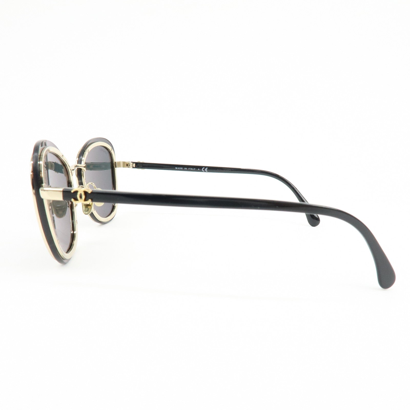 CHANEL Plastic Sunglasses Black Gold 56□17 140 3N 4264
