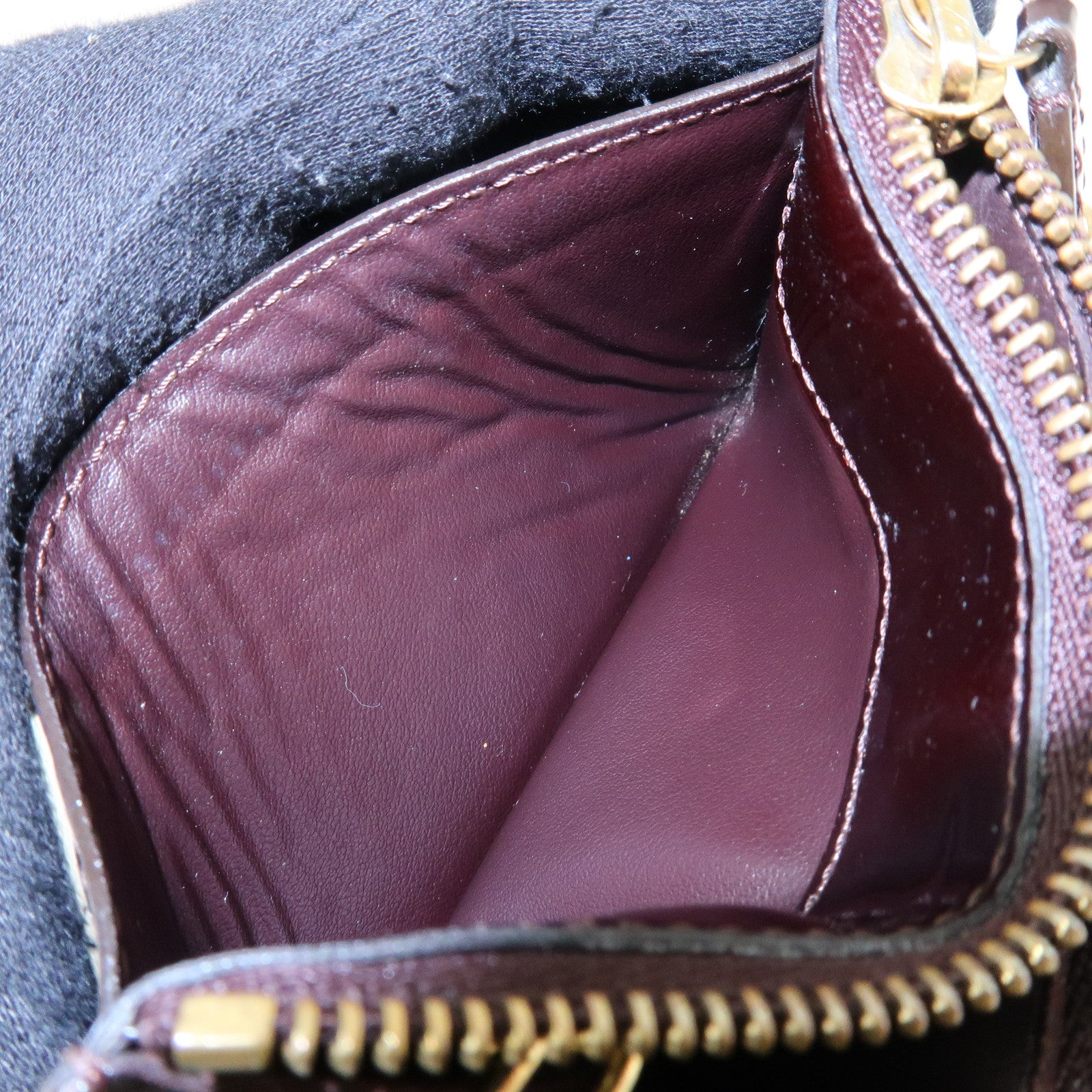 Louis Vuitton Vernis Pochette Cles NM Coin Case Amarante M93557