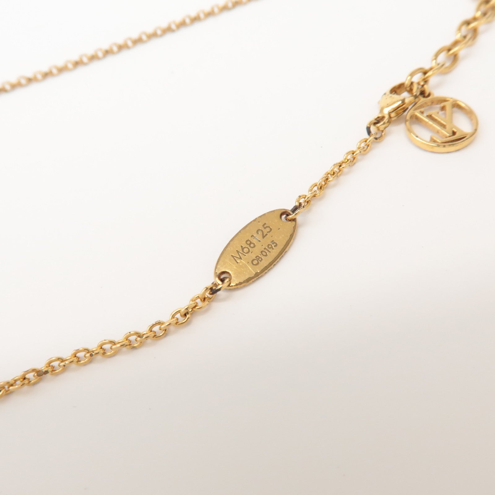 Louis Vuitton Flowerful Necklace LV Circle Metal Gold M68125