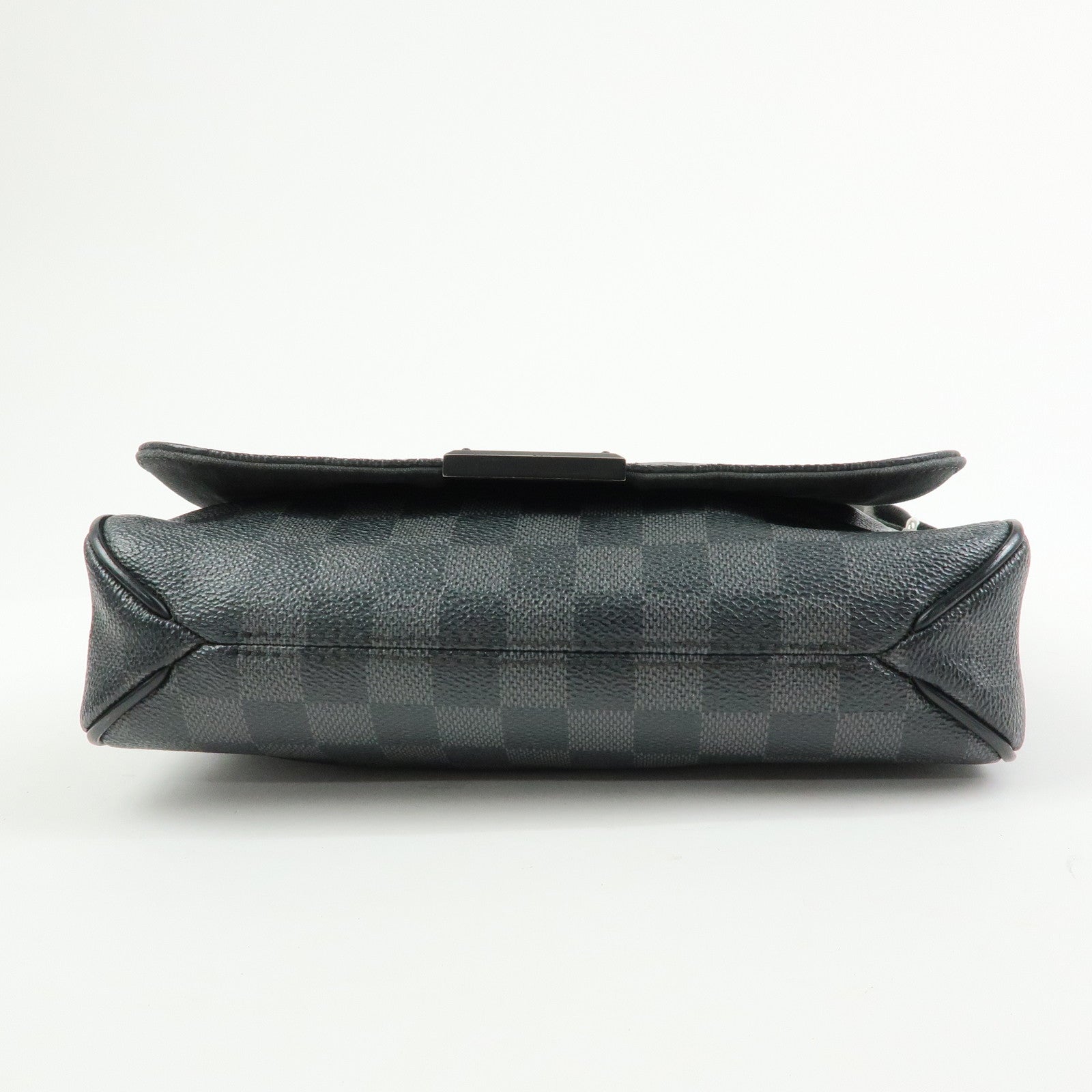 Louis Vuitton Damier Graphite District PM Shoulder Bag Noir N41260