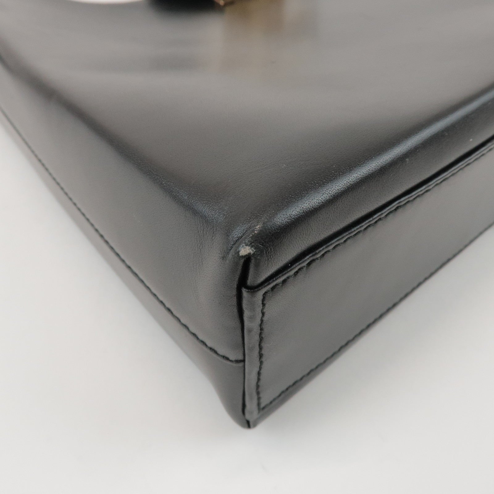 Ferragamo Gancini Calf Leather Shoulder Bag Hand Bag Black