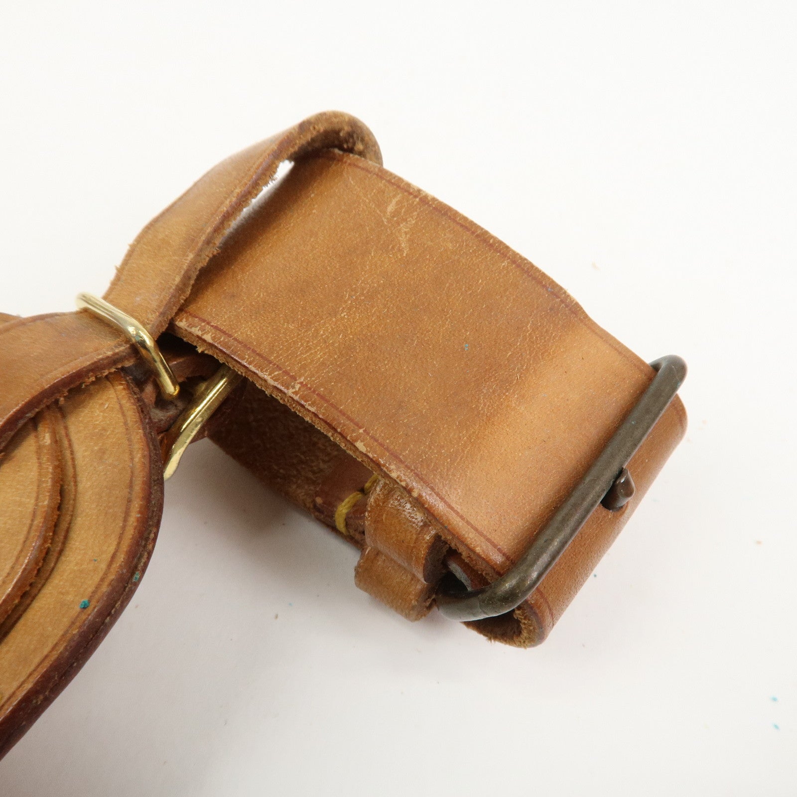 Louis Vuitton Set Of 20 Leather Name Tag & Poignet