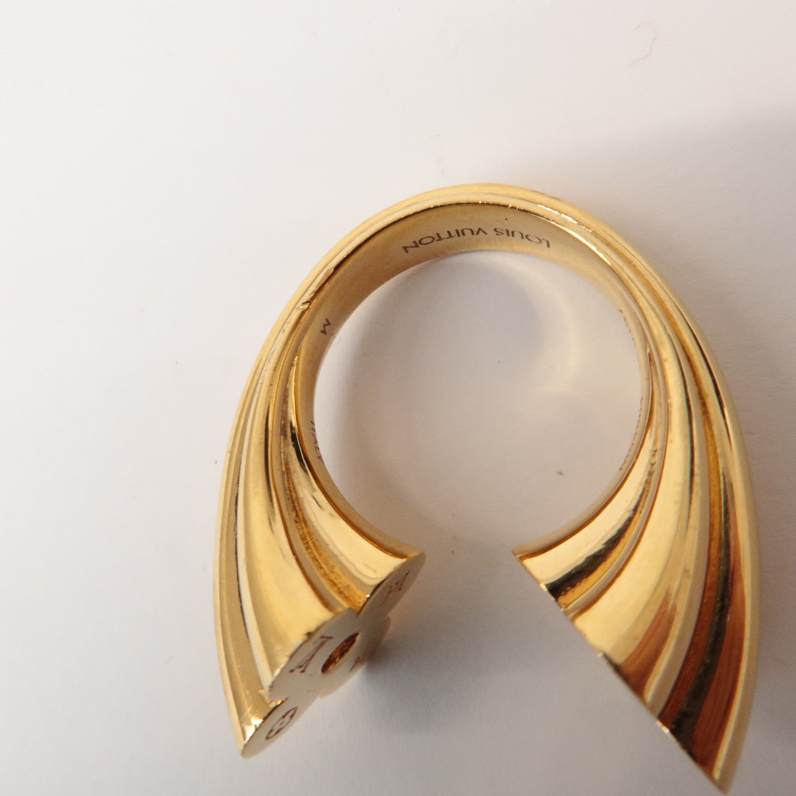 Louis Vuitton Bague First Flower Ring Metal Gold M64884