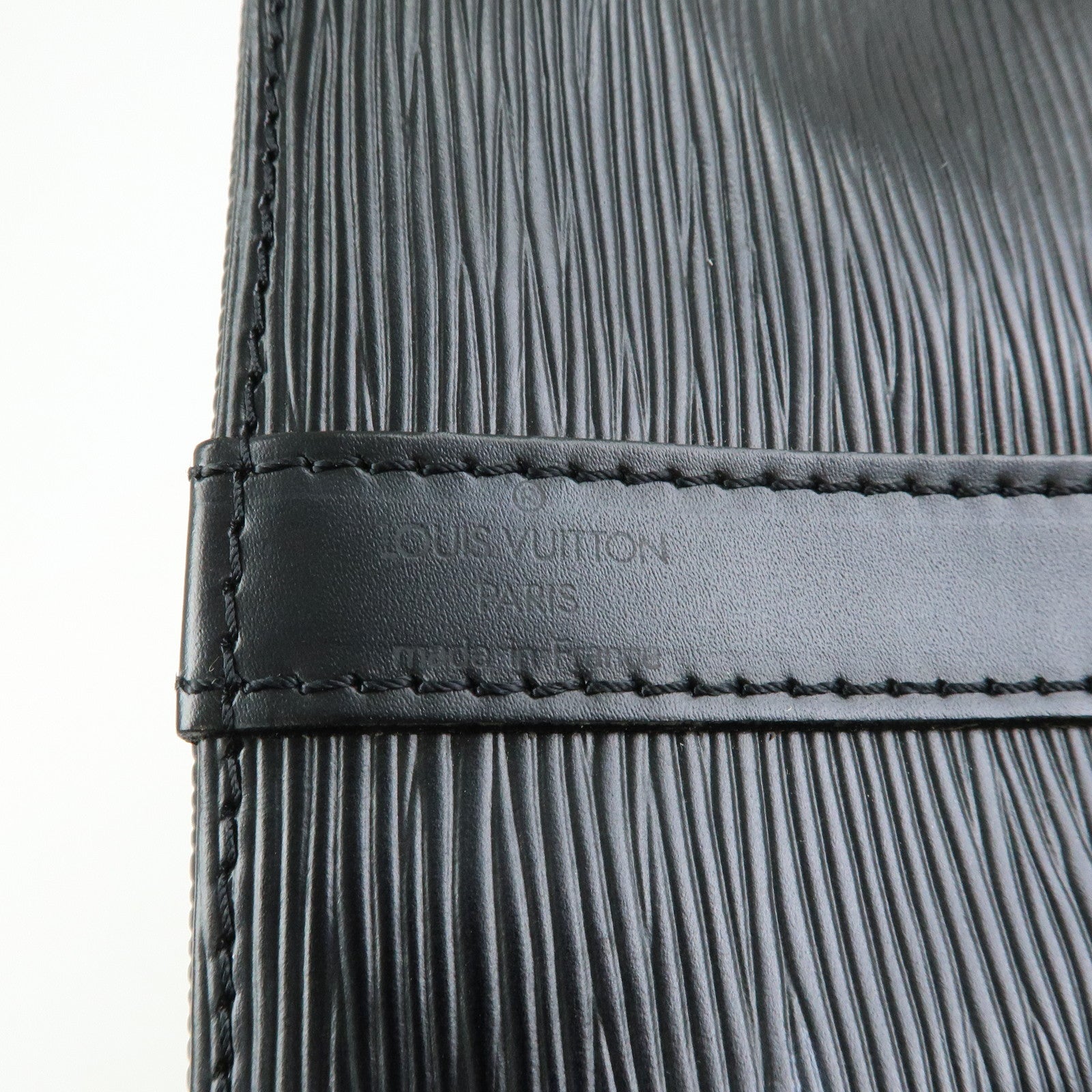 Louis Vuitton Epi Leather Petit Noe Shoulder Bag Noir Black M44102