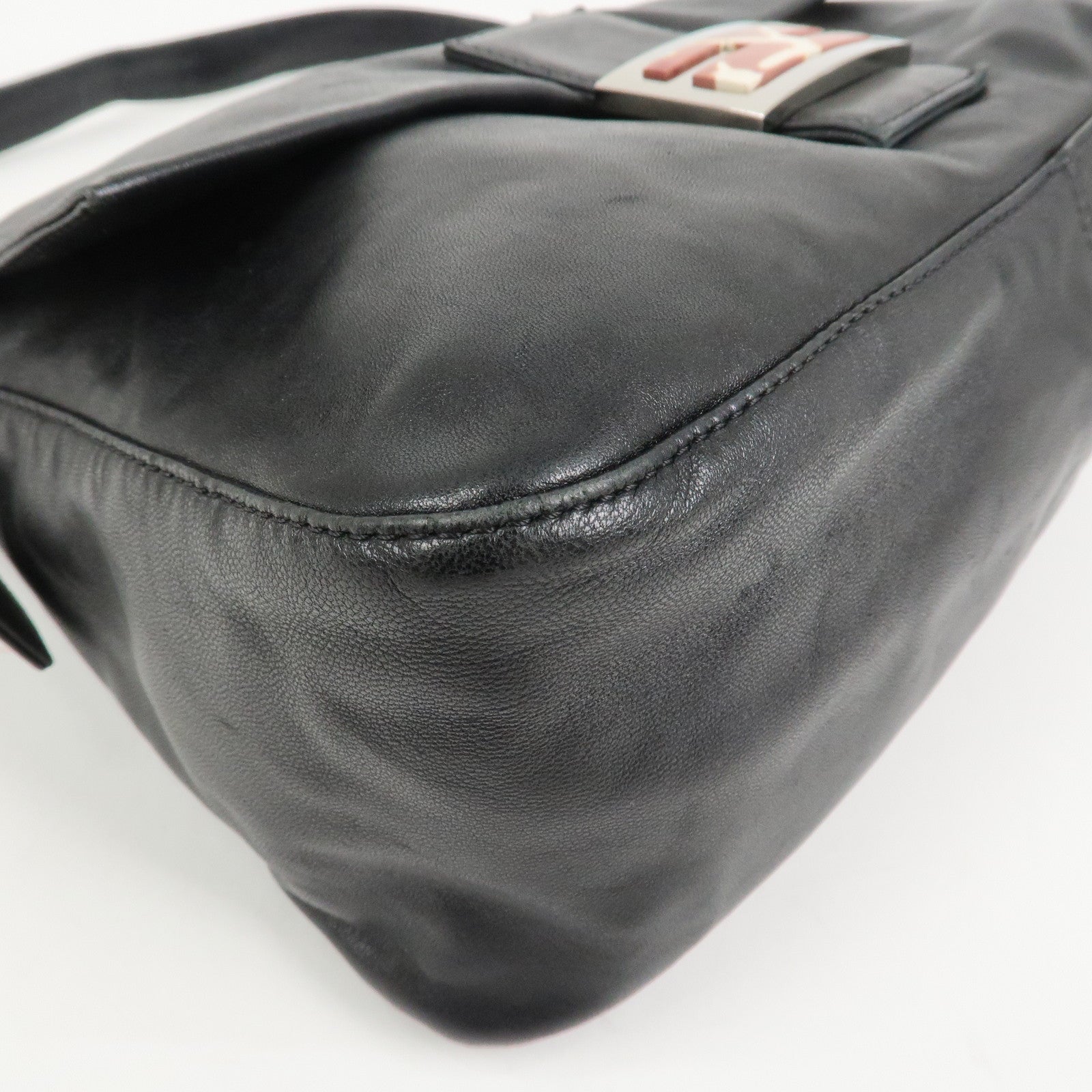 FENDI Mamma Baguette Leather Shoulder Bag Hand Bag Black 26325
