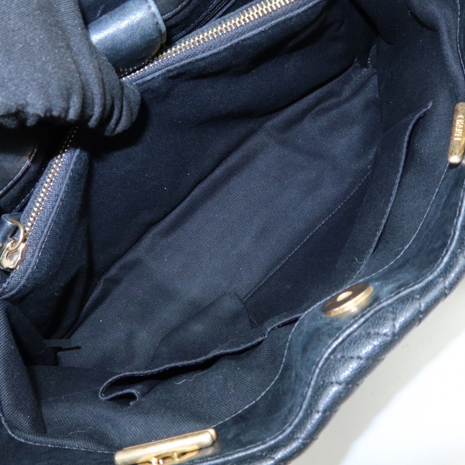 CHANEL Chevron Calf Leather Shoulder Bag Tote Bag Black