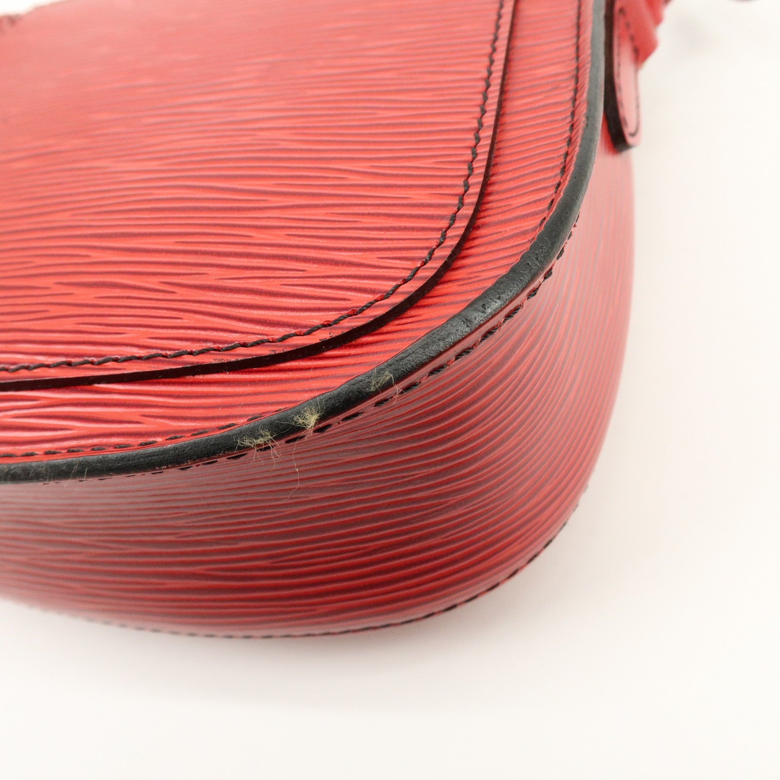 Louis Vuitton Epi Leather Mini Saint Cloud Shoulder Bag Red M52217