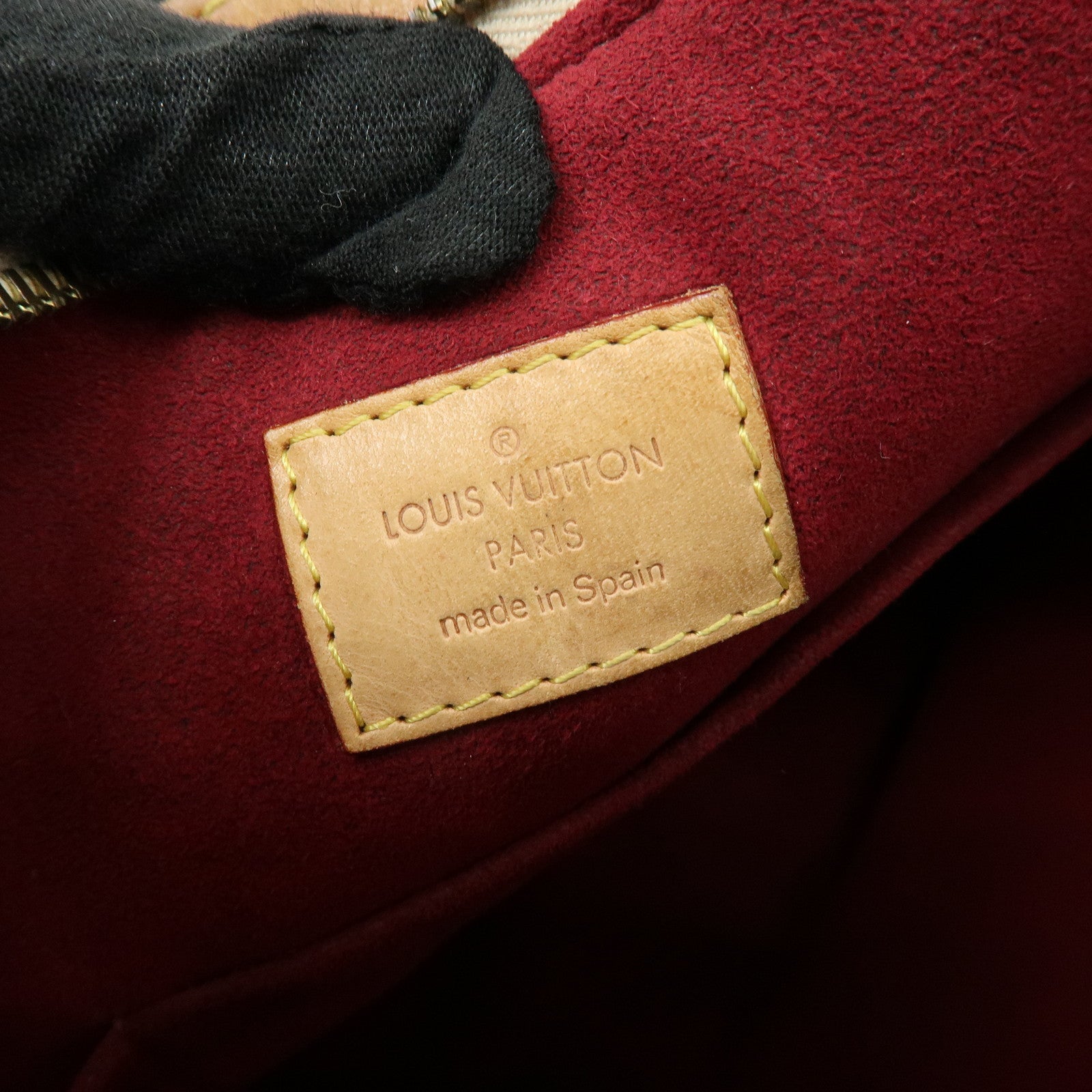 Louis Vuitton Monogram Multicolor Greta Shoulder Bag Blanc M40195