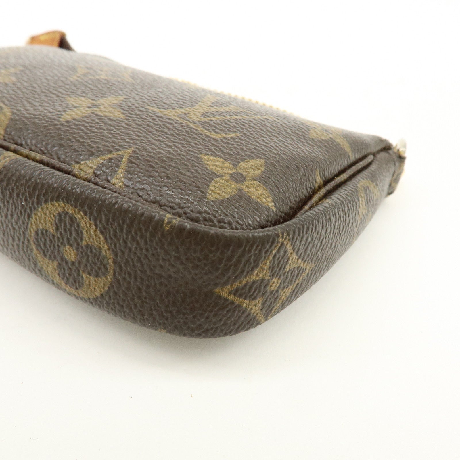 Louis Vuitton Monogram Mini Pochette Accessoires Hand Bag M58009