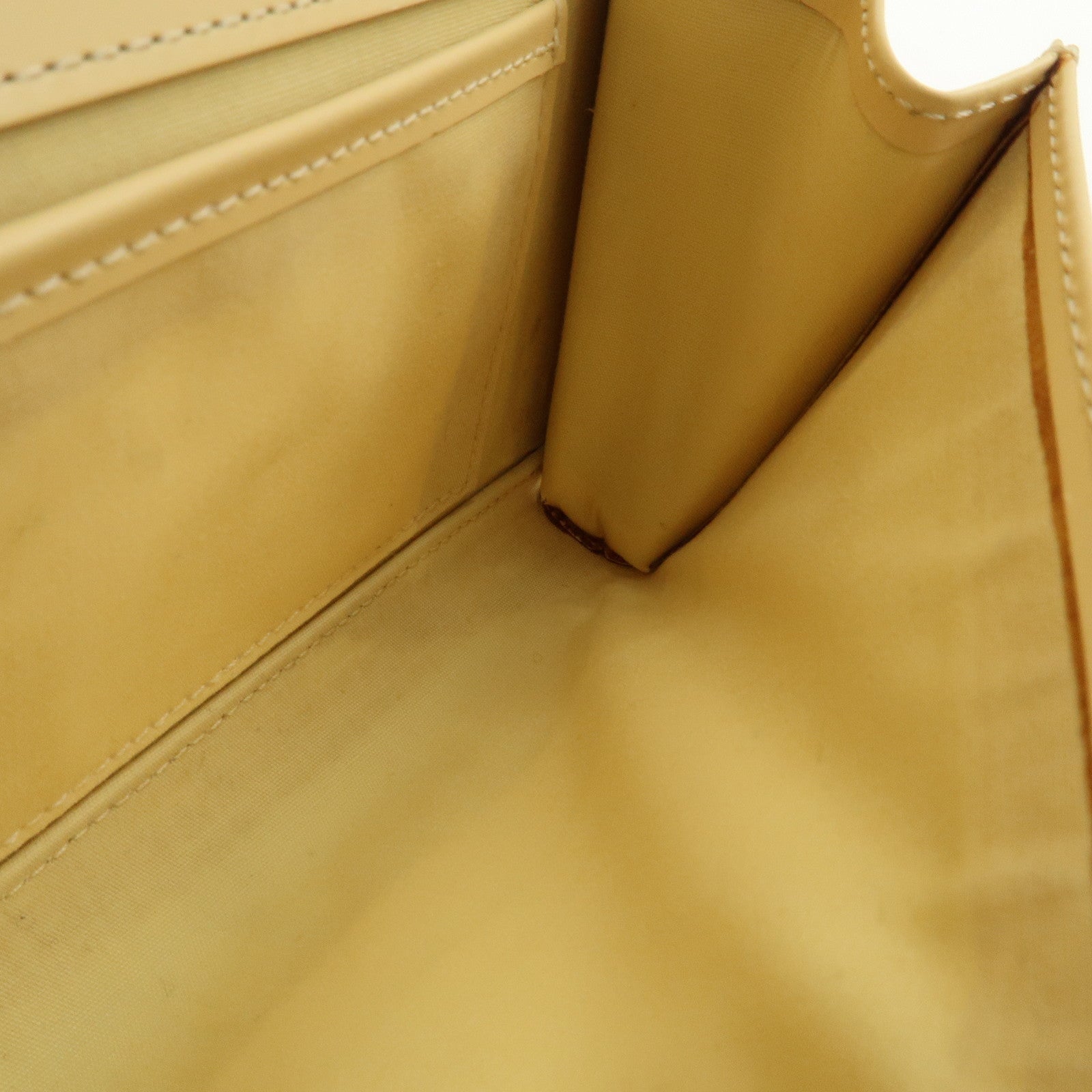 Louis Vuitton Epi Leather Honfleur Shoulder Bag Vanille M5273A