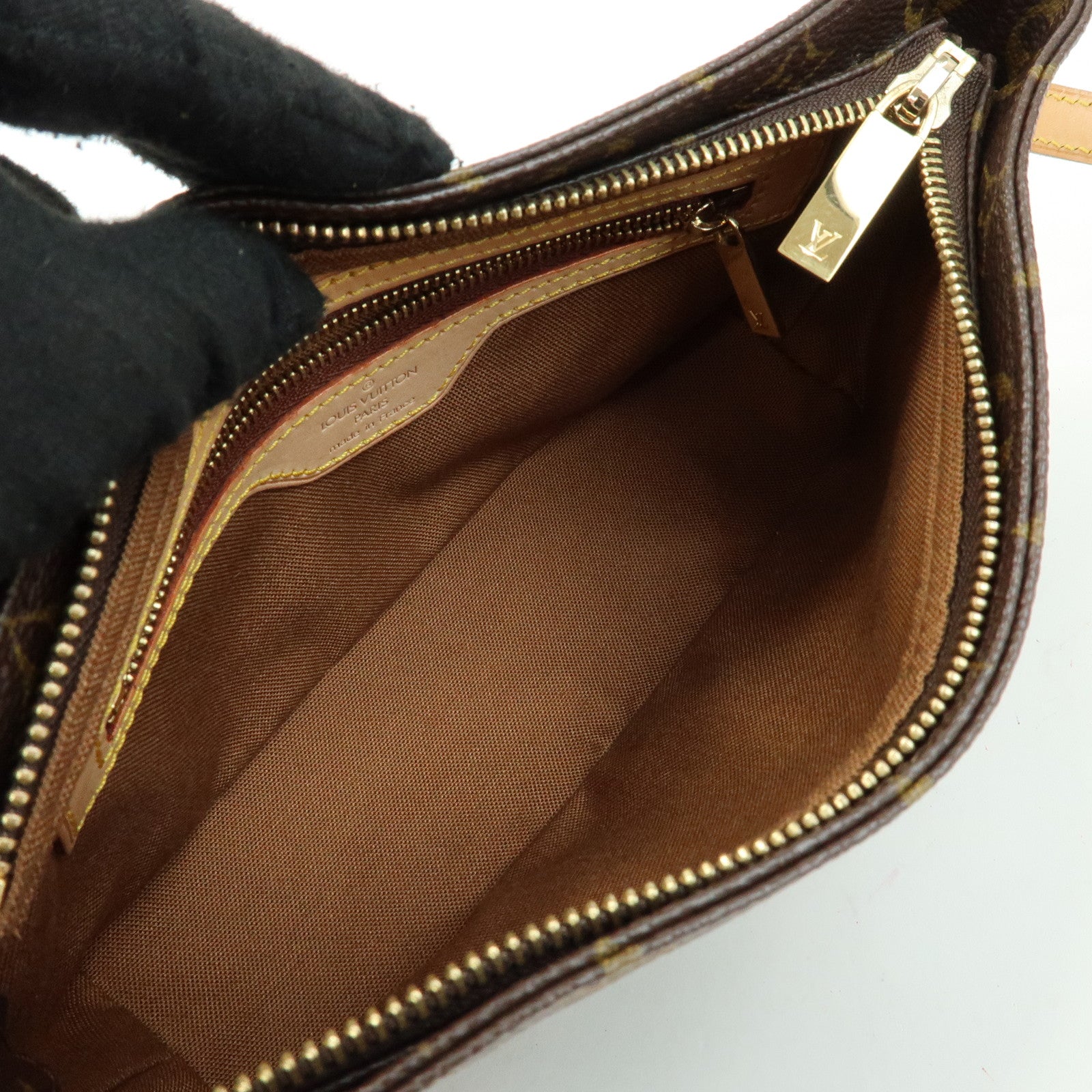 Louis Vuitton Monogram Trotteur Canvas Leather Shoulder Bag M51240