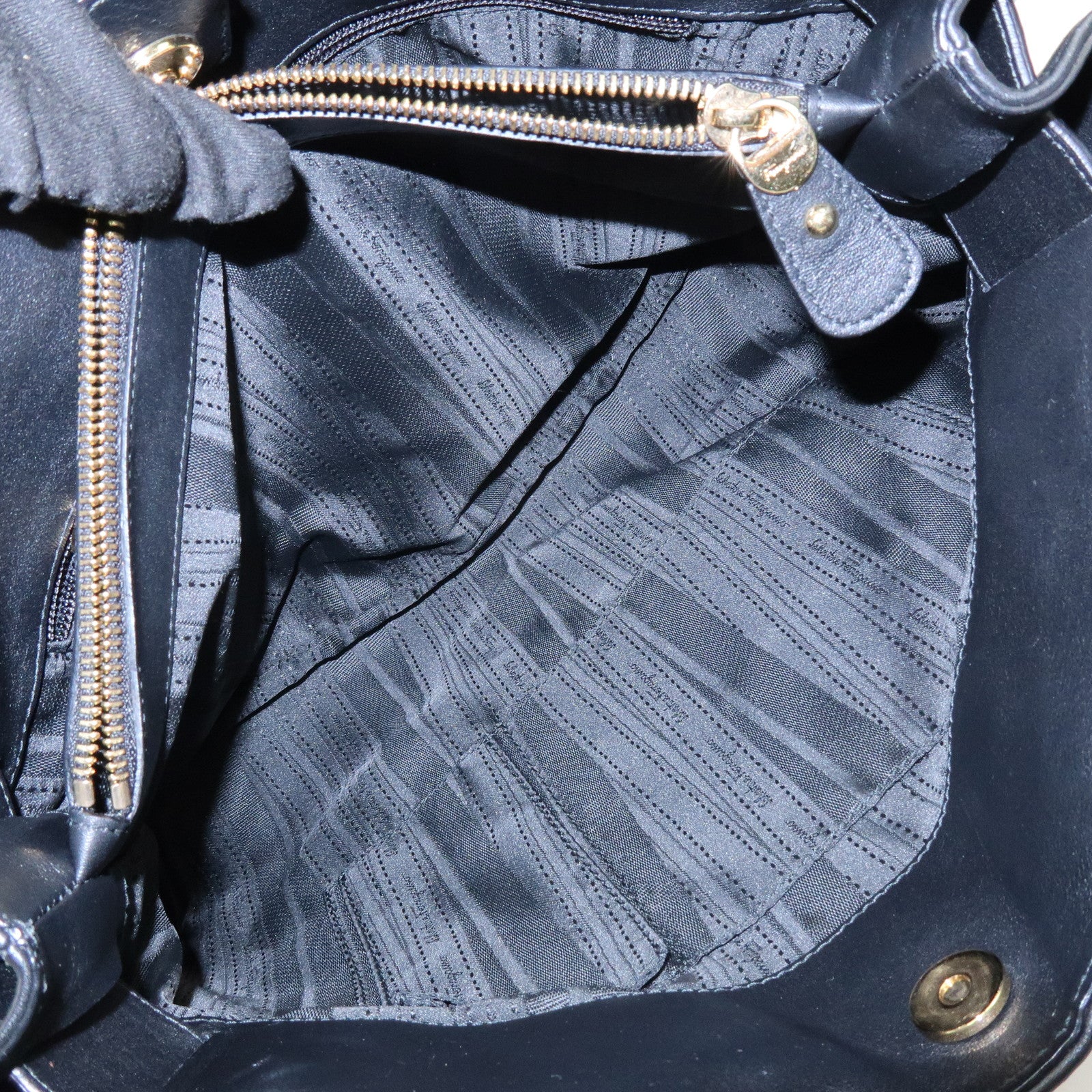 Ferragamo Gancini Leather Tote Bag Hand Bag Shoulder Bag Black